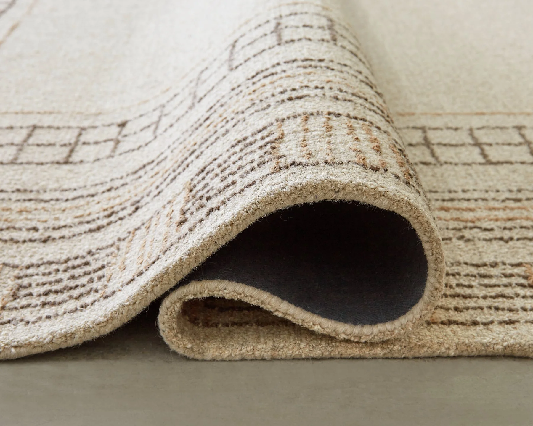 Idaman Rug - Image 4