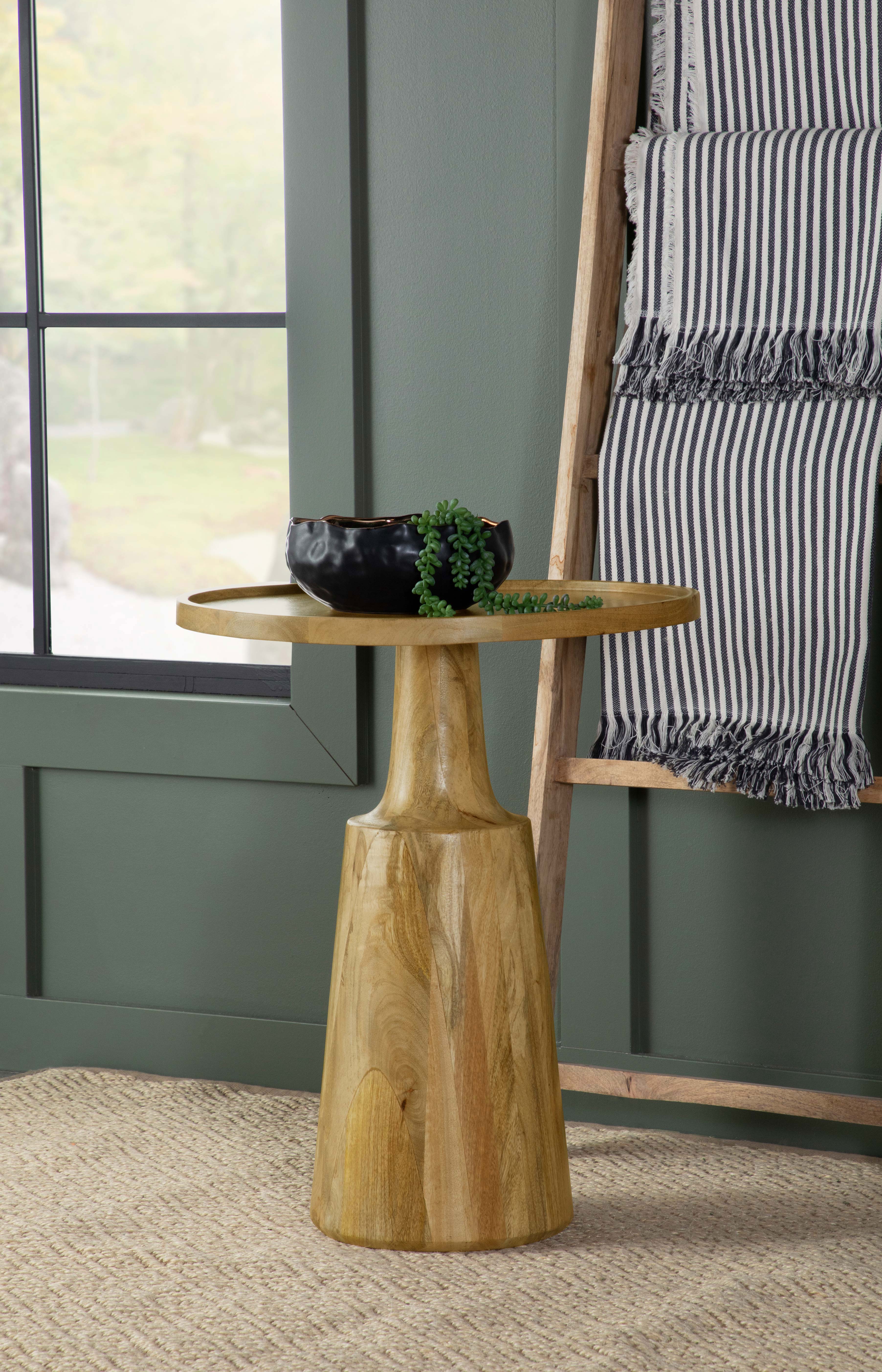 Ixia Side Table - Image 2