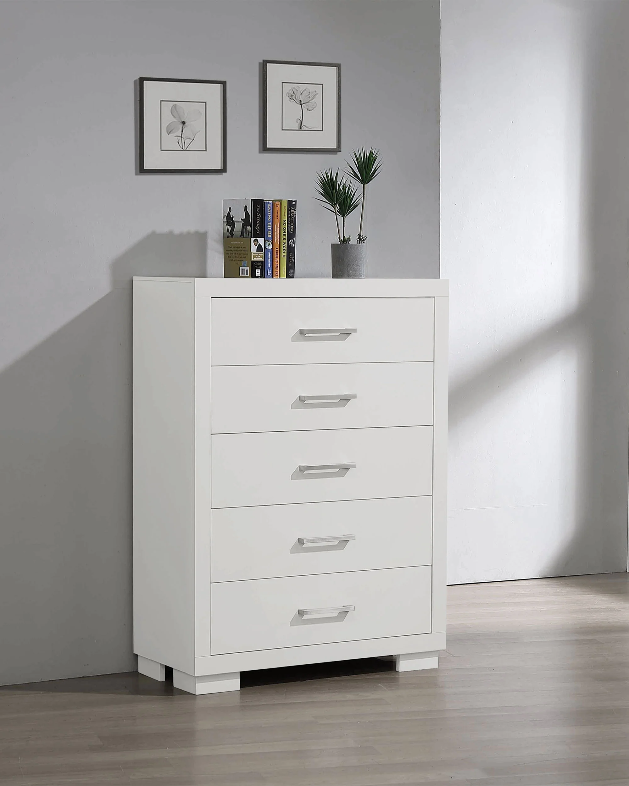 Jessica Chest of Drawers - Image 2