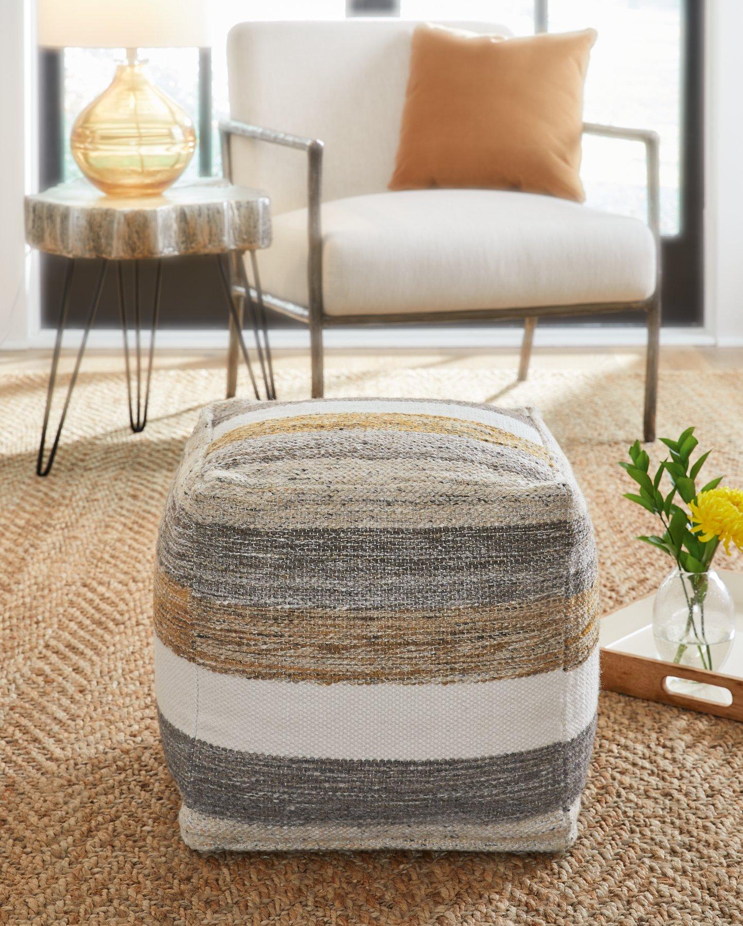 Josalind Pouf - Image 2