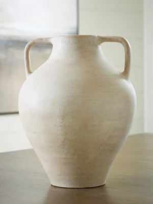 Justy Vase - Image 2