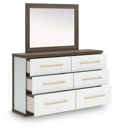 Kendanport Dresser and Mirror - Image 3