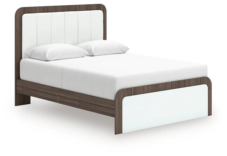 Kendanport Upholstered Bed - Image 3
