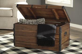 Kettleby Storage Trunk - Image 3