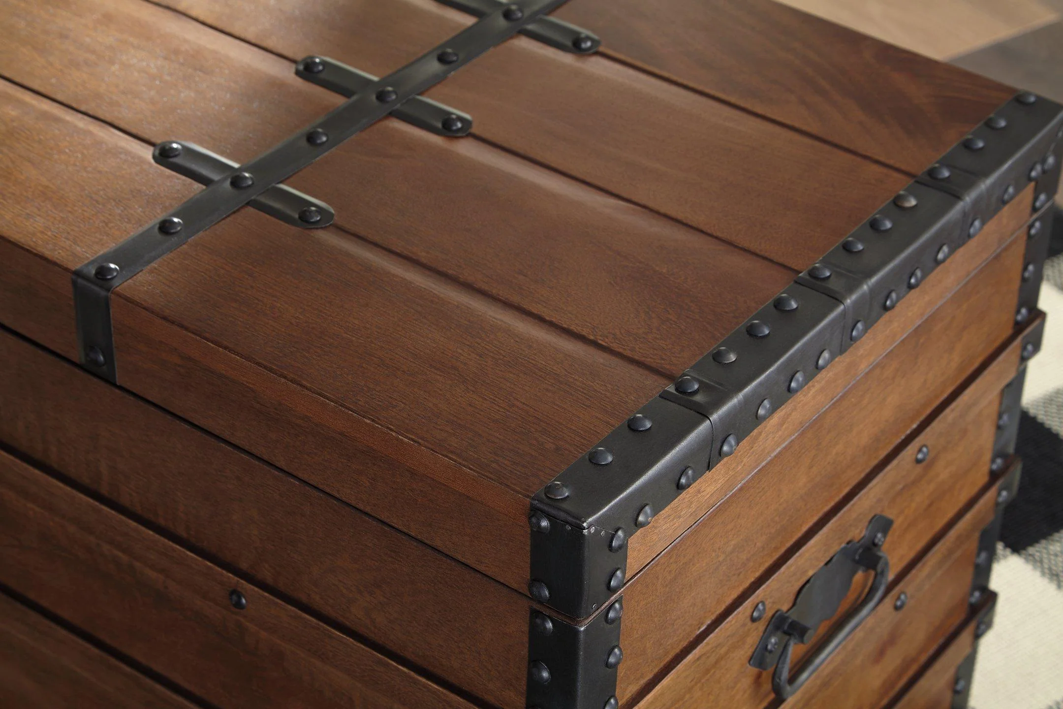 Kettleby Storage Trunk - Image 8