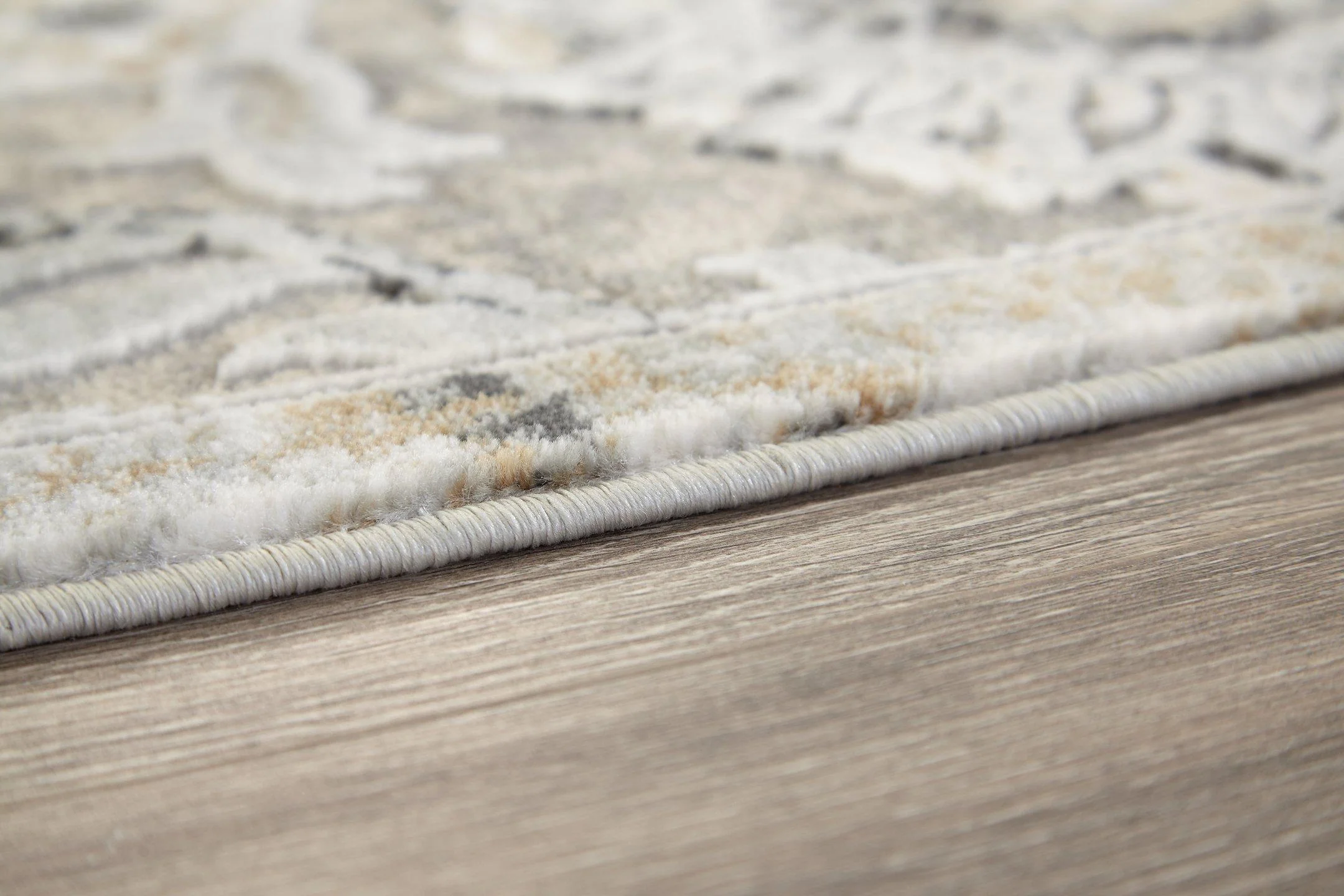 Kilkenny 5'3" x 7'3" Rug - Image 5