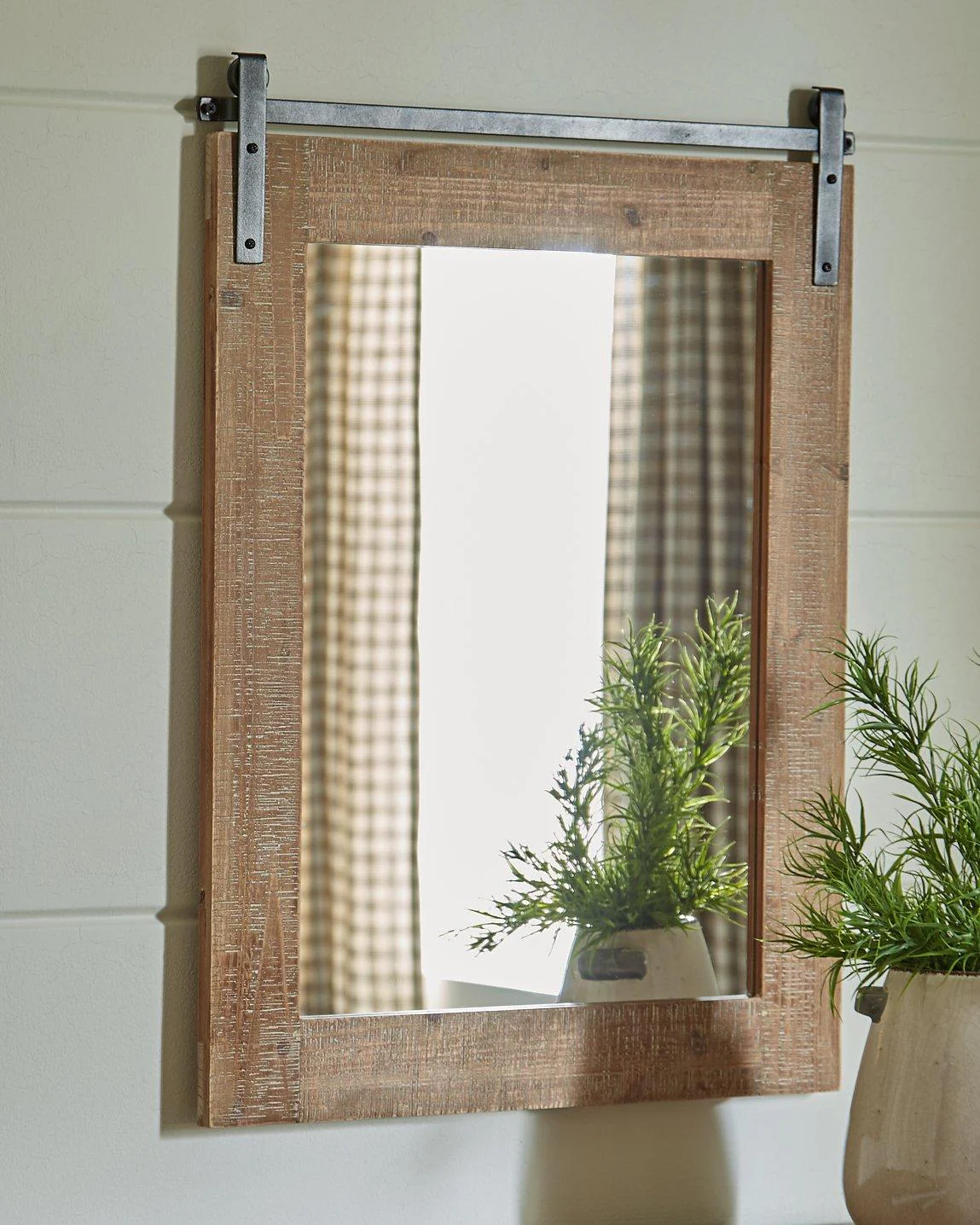 Lanie Accent Mirror - Image 2