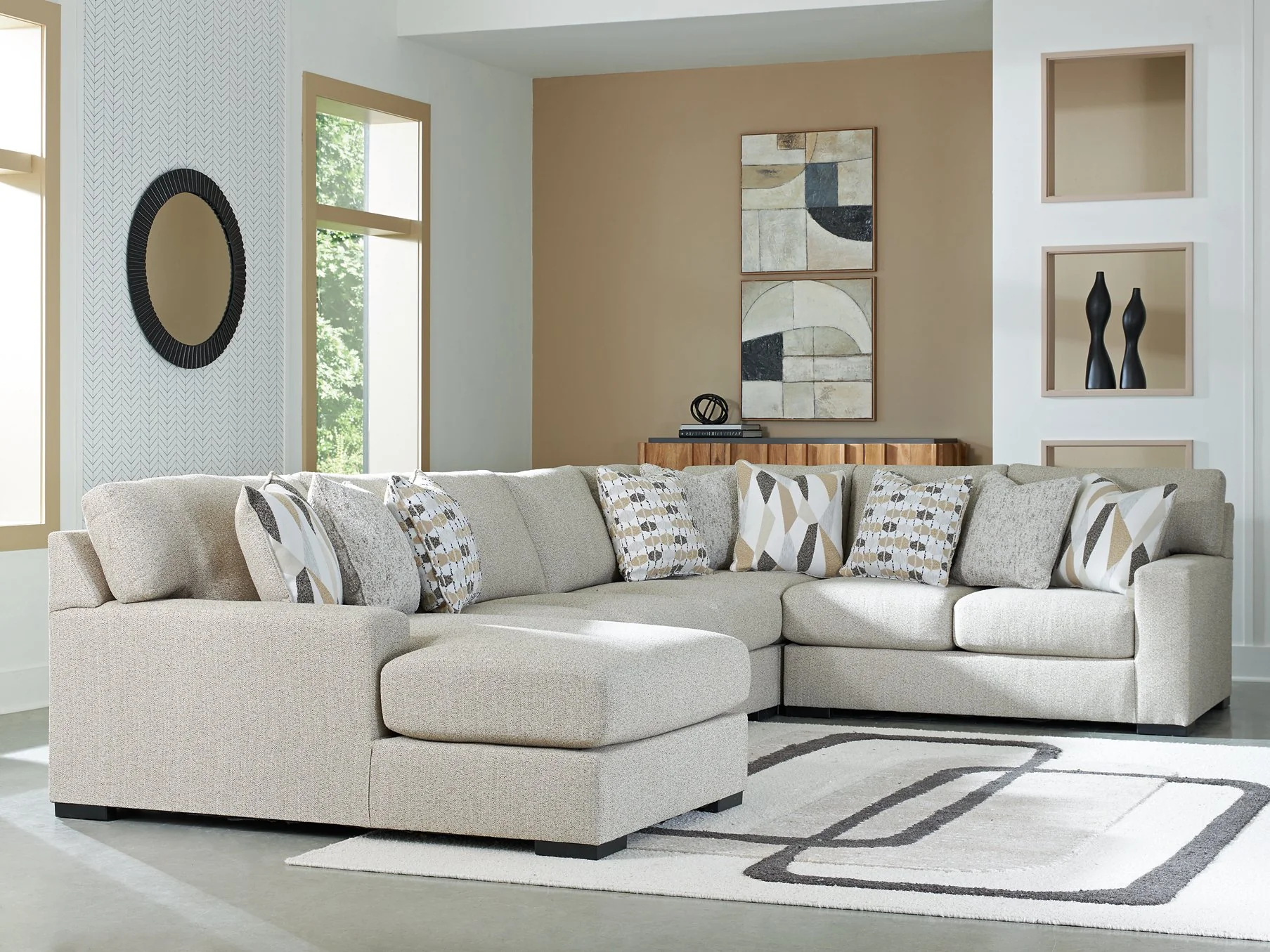 Laurelgrove Sectional with Chaise - Image 8