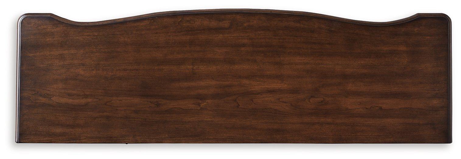 Lavinton Dresser and Mirror - Image 9