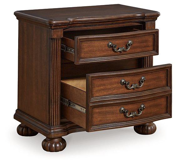 Lavinton Nightstand - Image 5