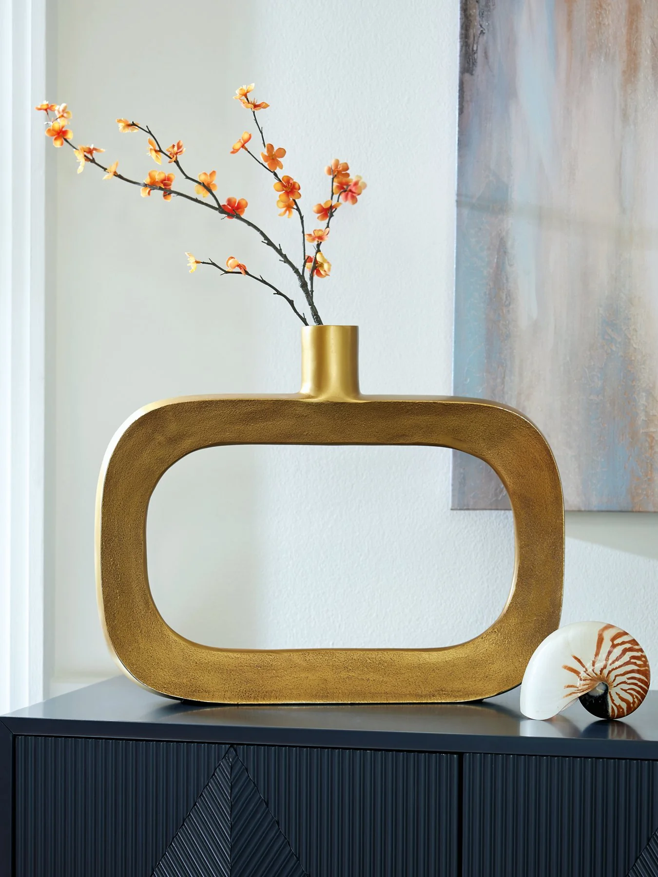 Lawtonville Vase - Image 2