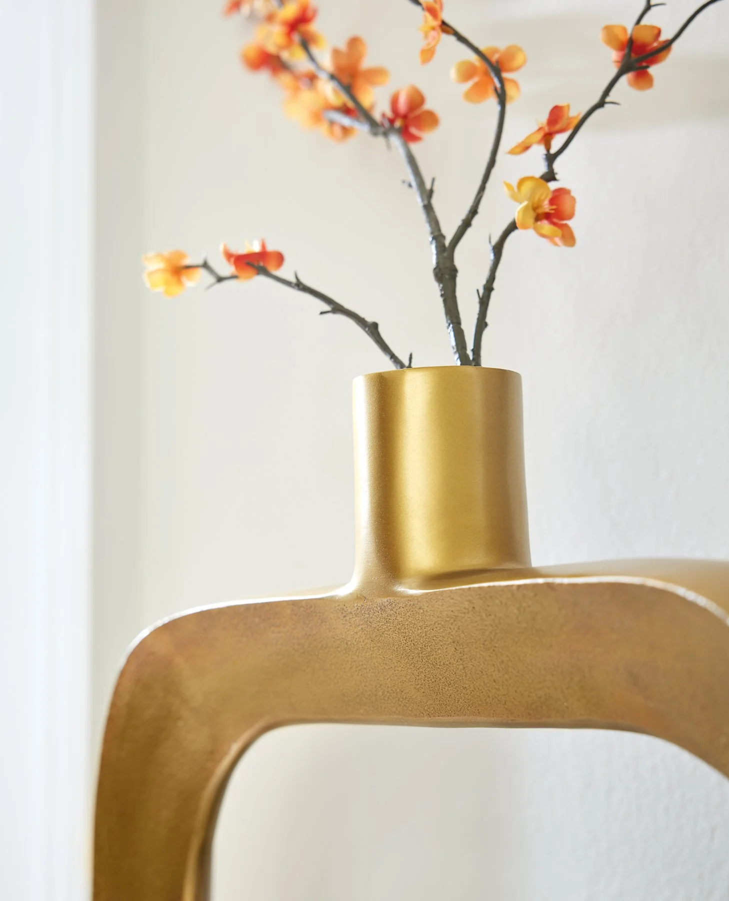 Lawtonville Vase - Image 4