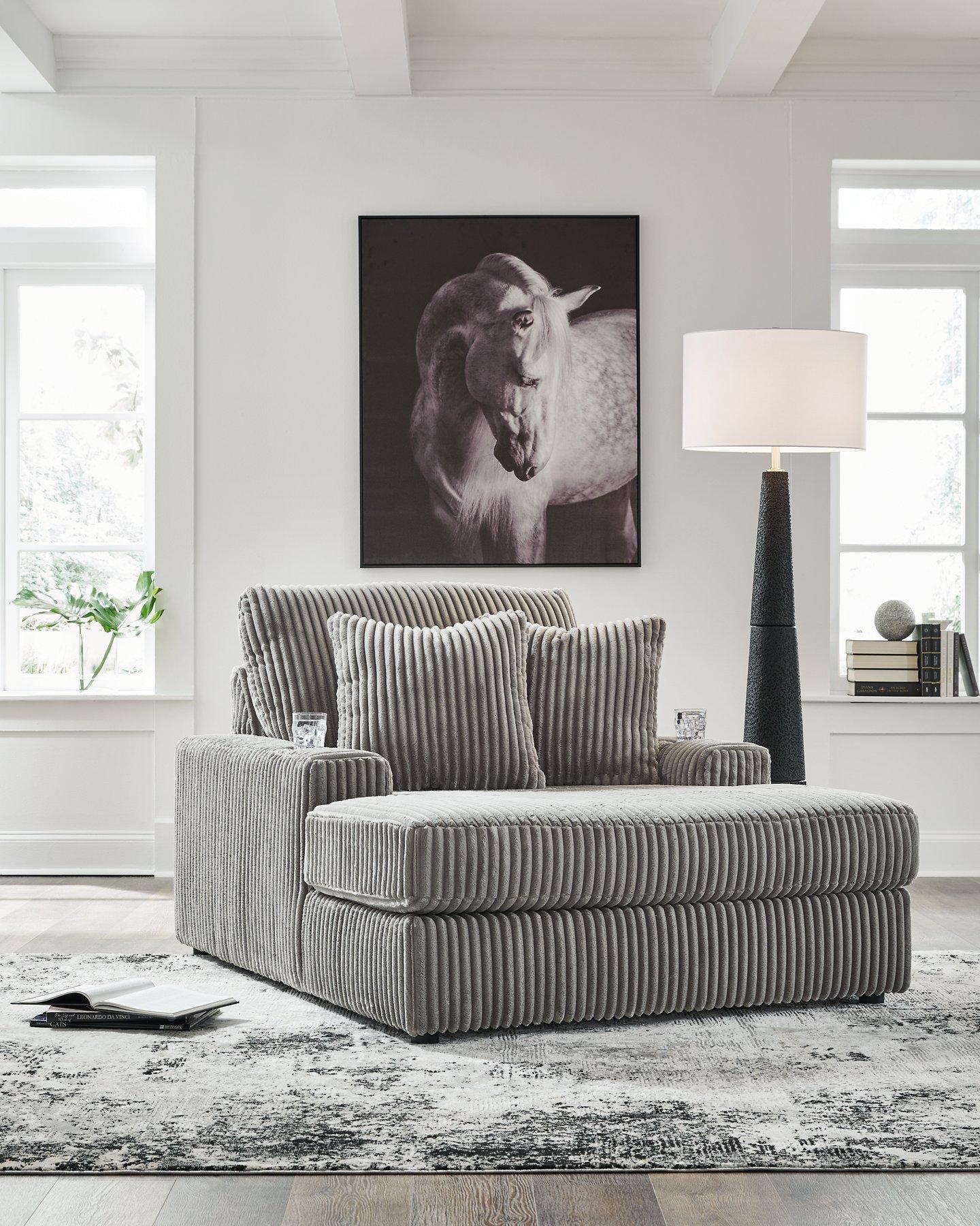 Lindyn Chaise - Image 14