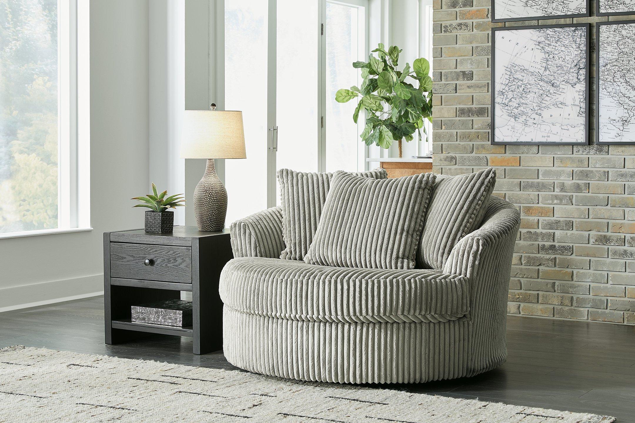 Lindyn Oversized Swivel Accent Chair - Image 9