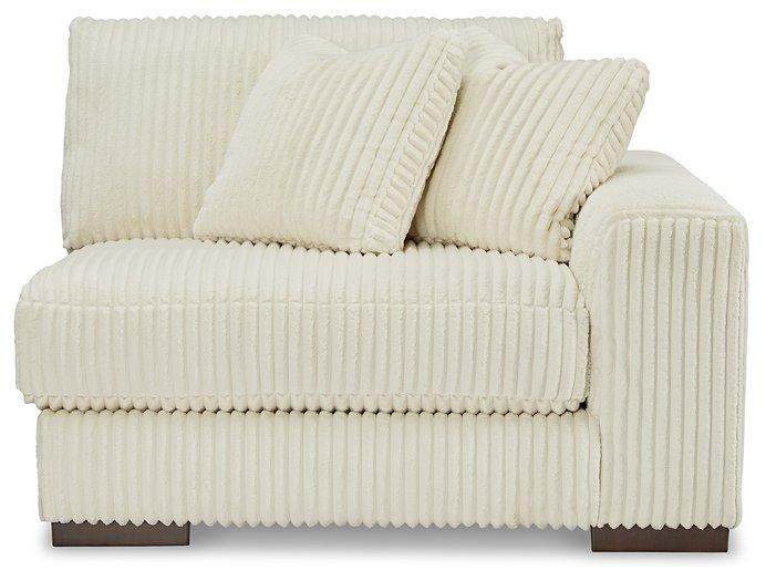 Lindyn Sectional - Image 22