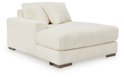Lindyn Sectional with Chaise - Image 37