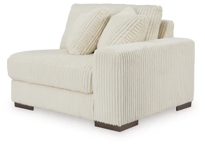 Lindyn Sectional with Chaise - Image 43