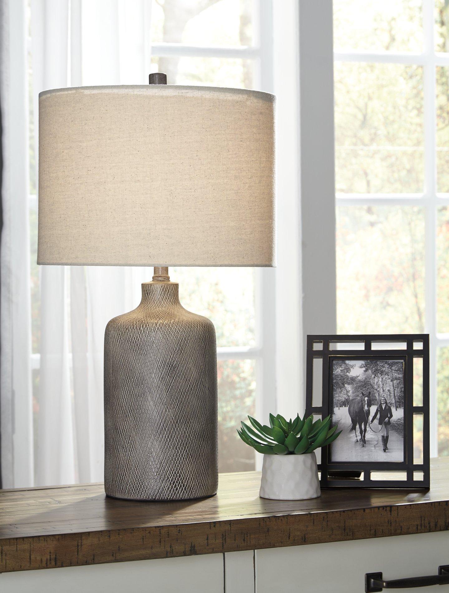 Linus Table Lamp - Image 2