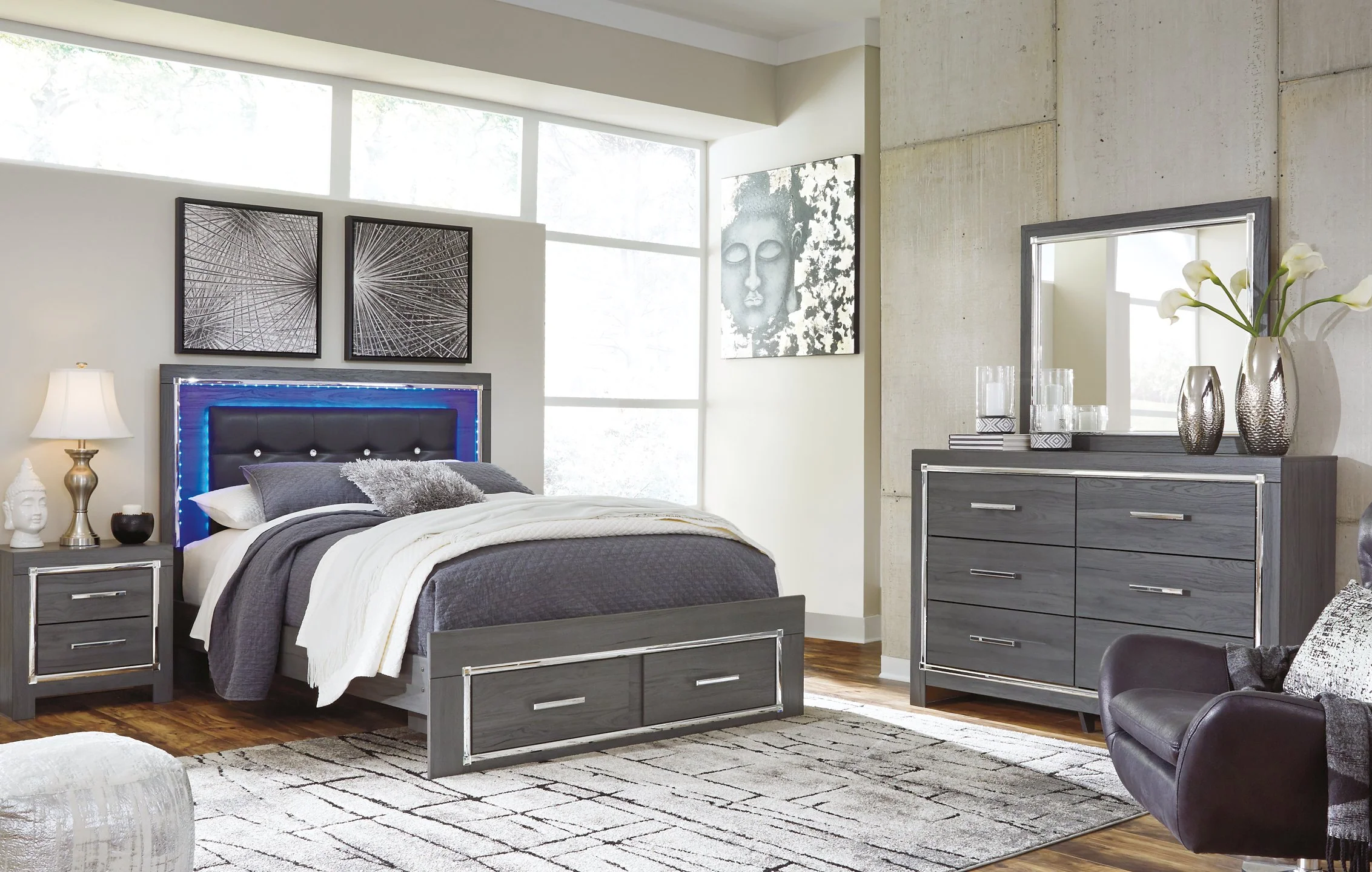 Lodanna Bedroom Set - Image 3