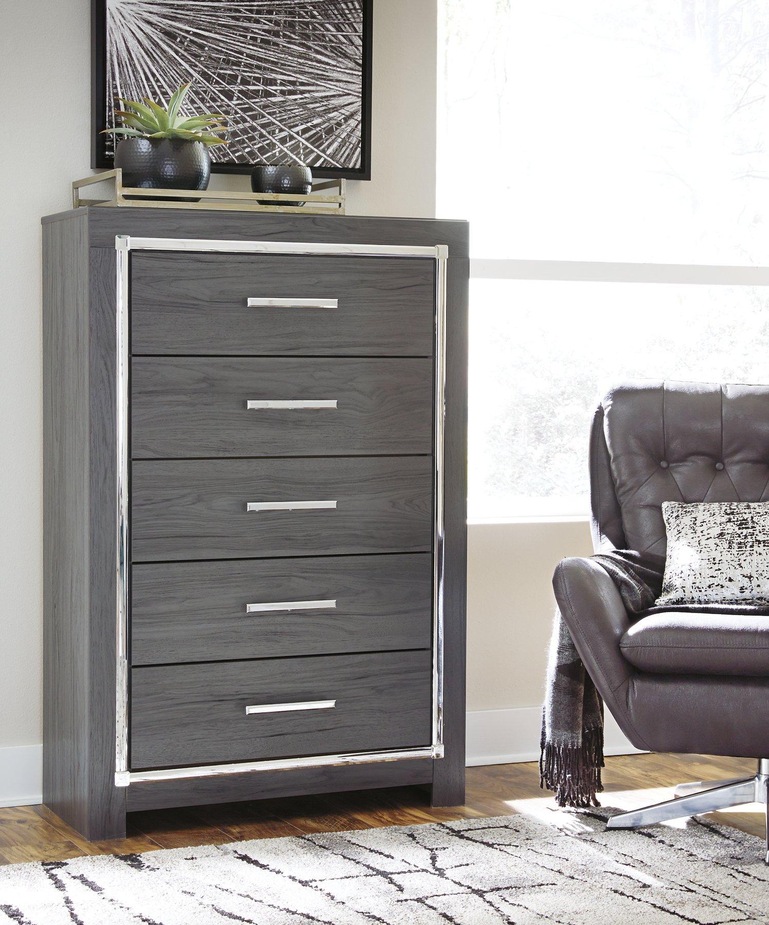 Lodanna Chest of Drawers - Image 2