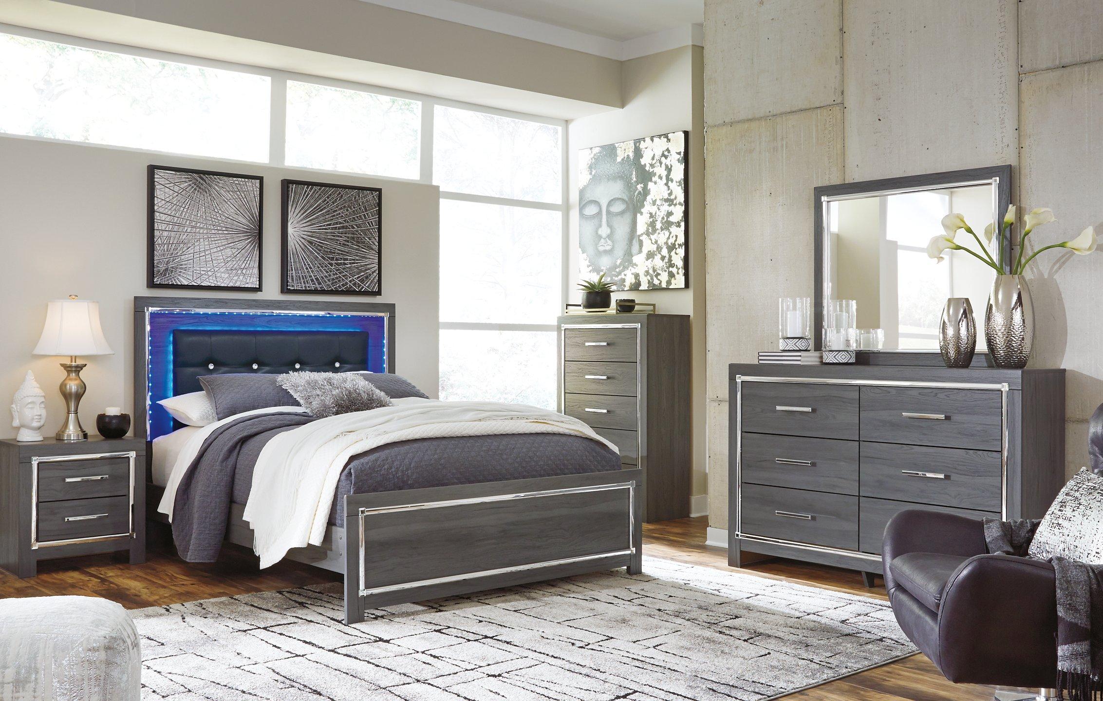 Lodanna Dresser - Image 11