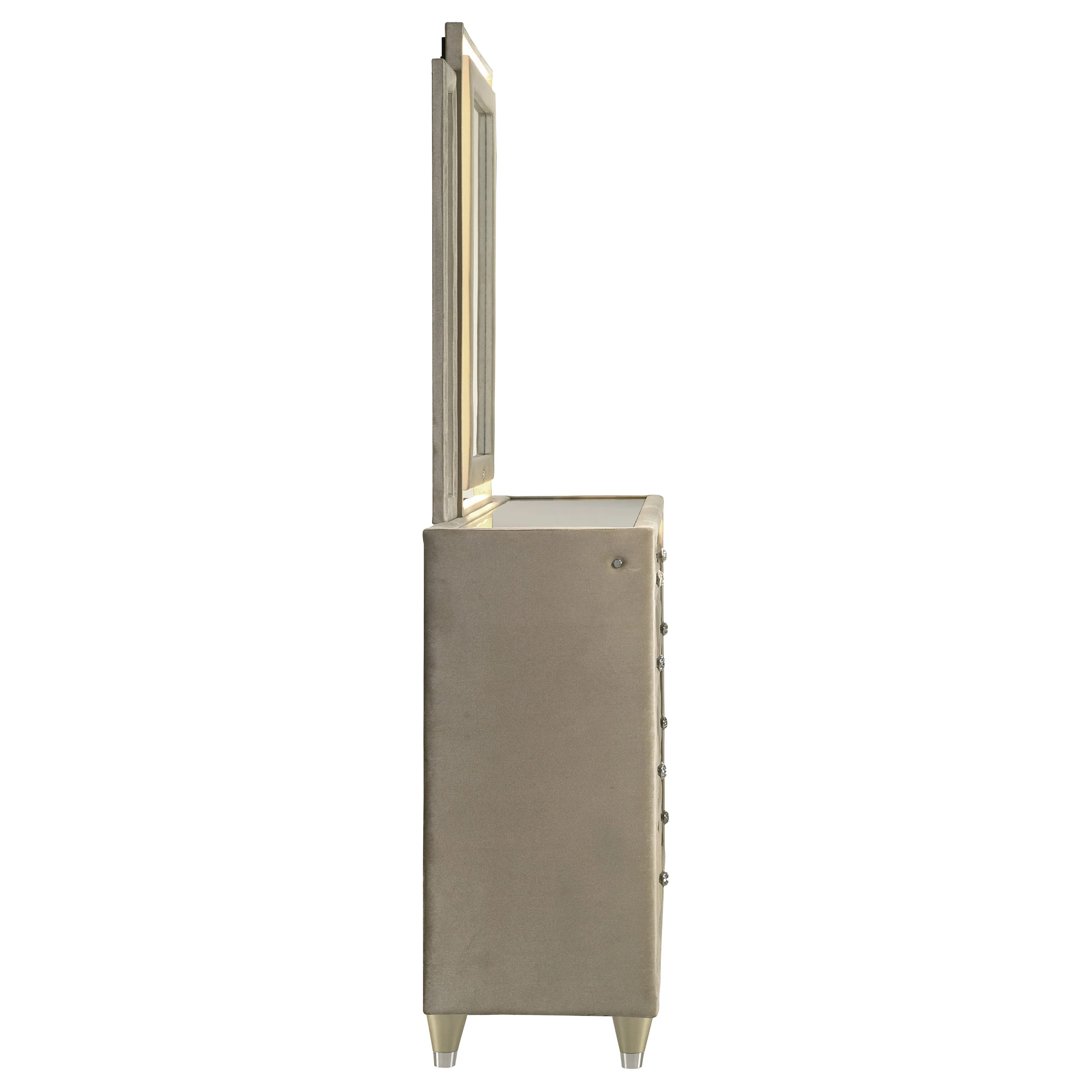 Lorient LED Dresser with LED Mirror - Image 9