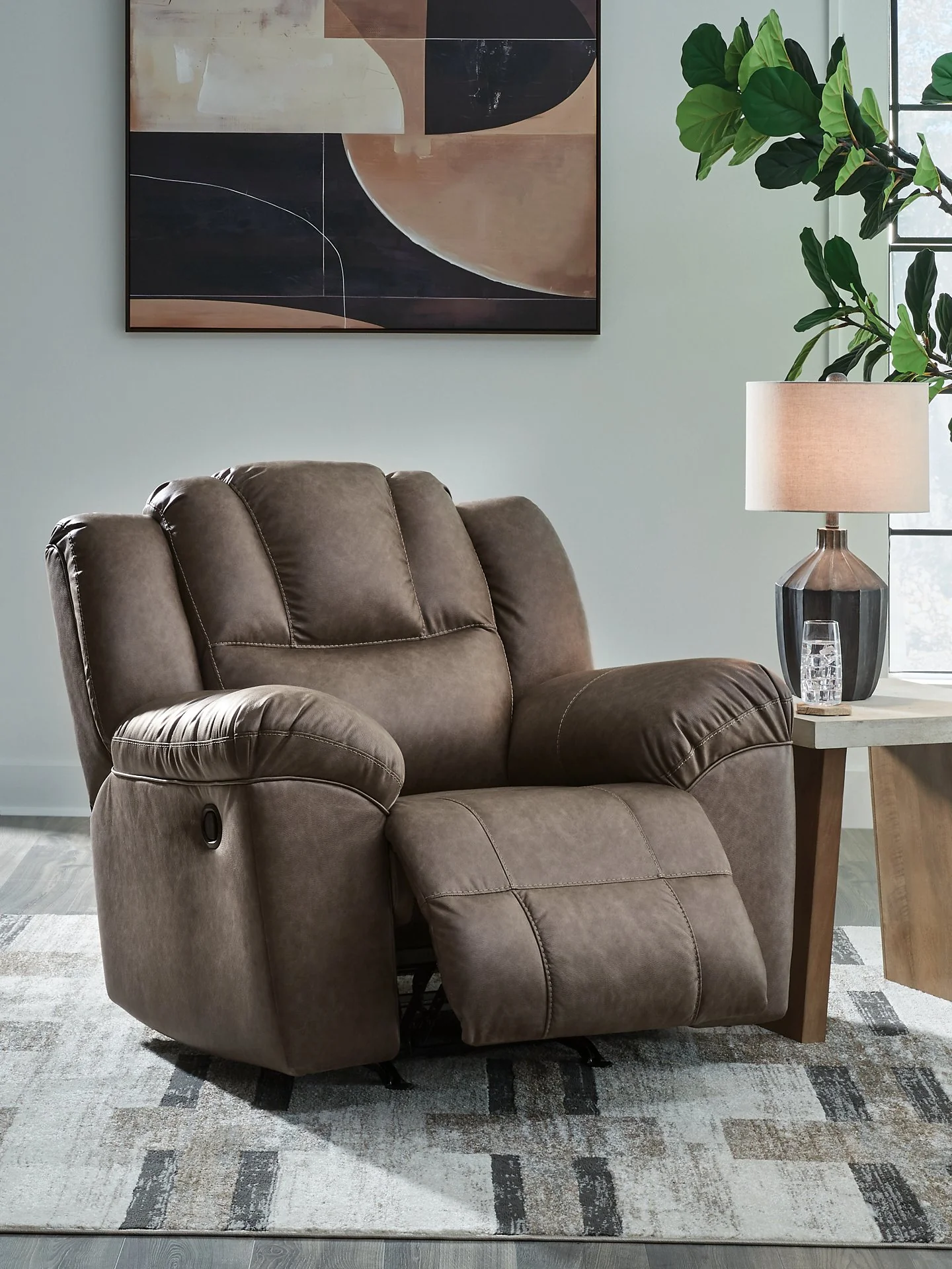 Lowilla Recliner - Image 6