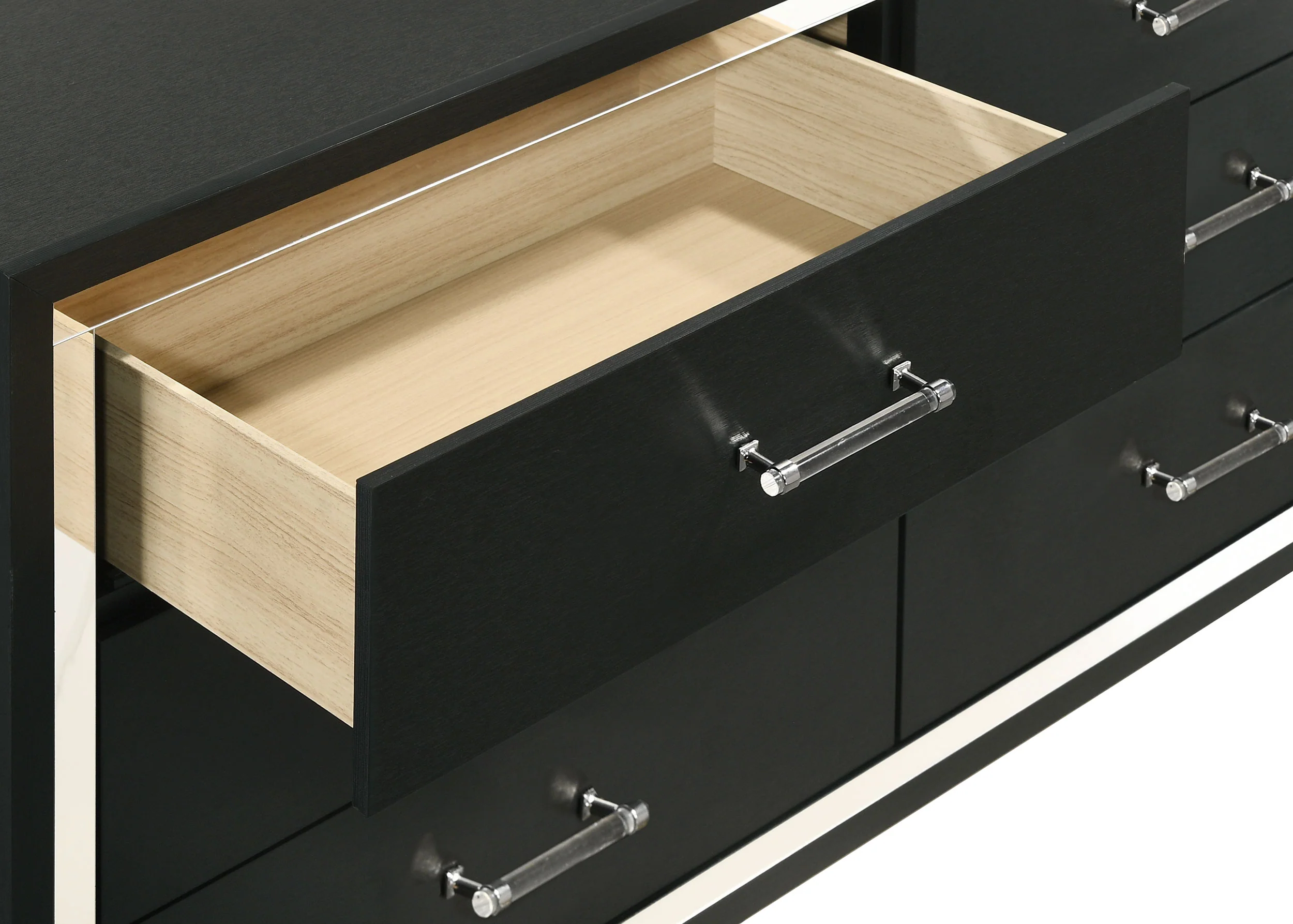 Lucia Dresser - Image 10