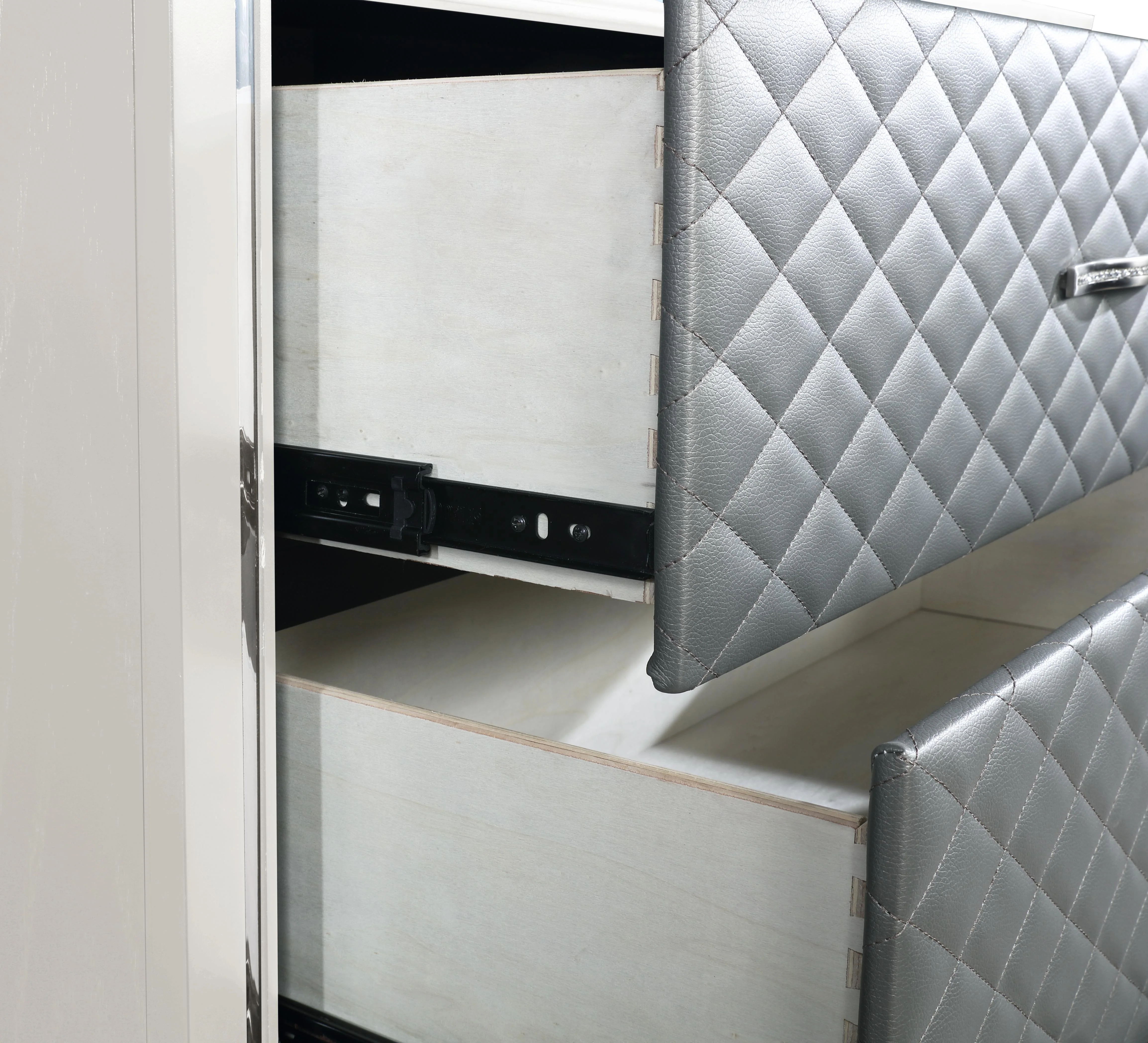 LUXOR CHEST-WHITE - Image 6