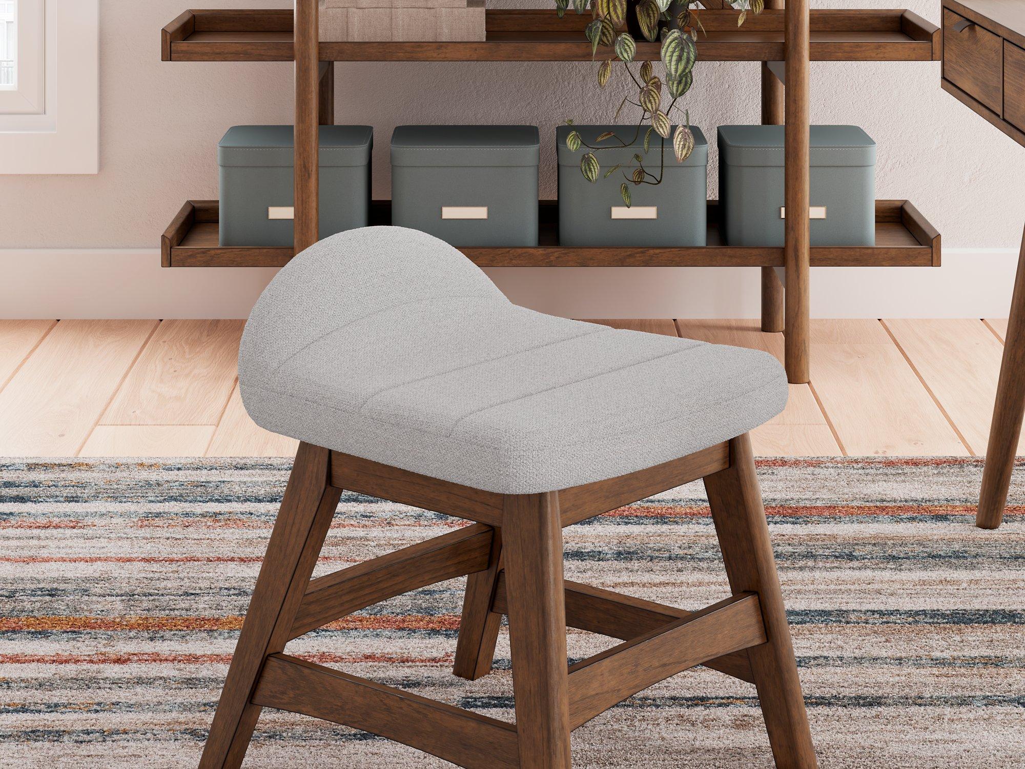 Lyncott Home Office Set - Image 22