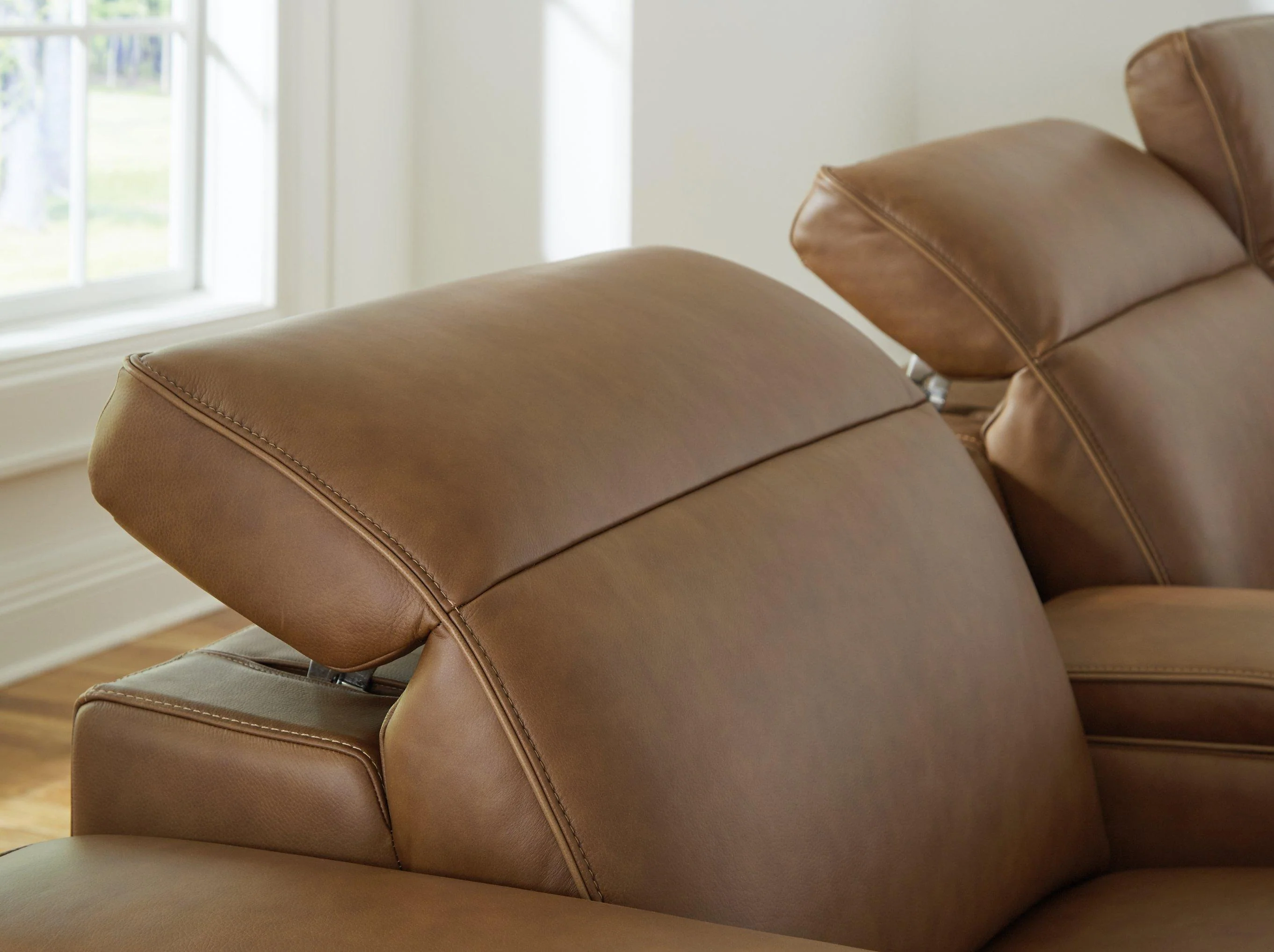 Magic Man Power Reclining Sectional Loveseat - Image 13