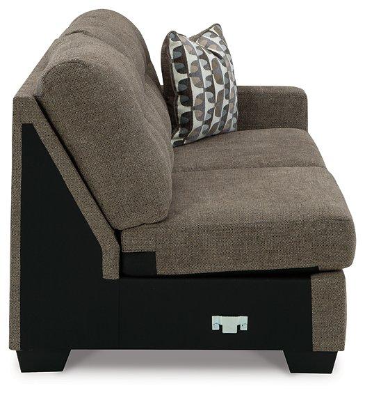Mahoney 2-Piece Sectional with Chaise - Image 33