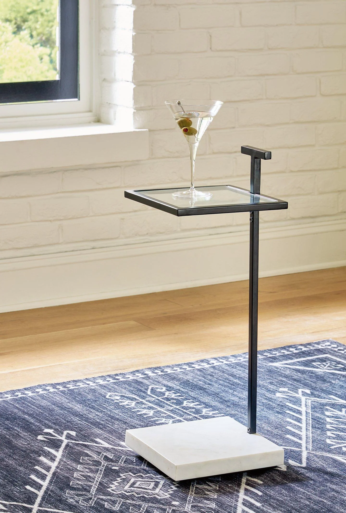 Mannill Accent Table - Image 2