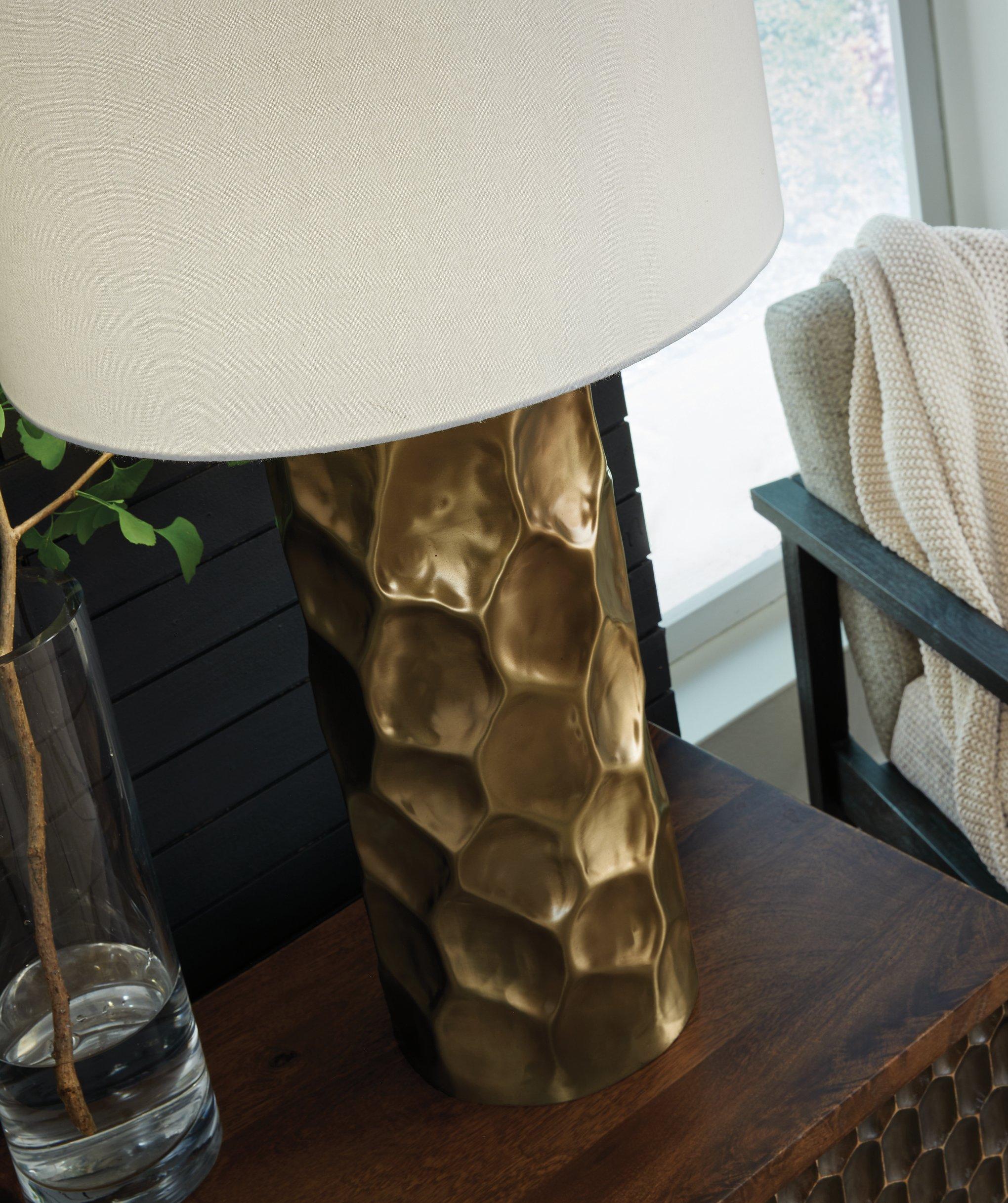 Marshawn Table Lamp - Image 4