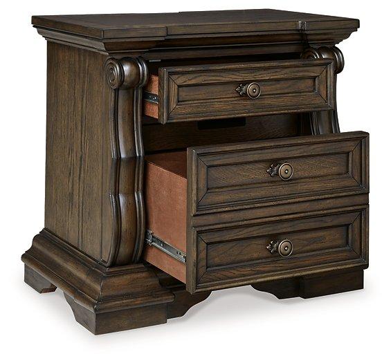 Maylee Bedroom Set - Image 16