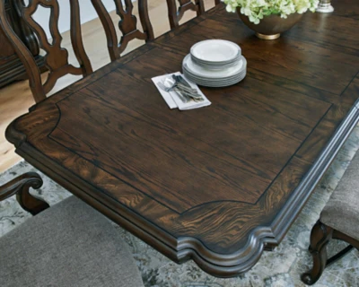 Maylee Dining Room Set - Image 3