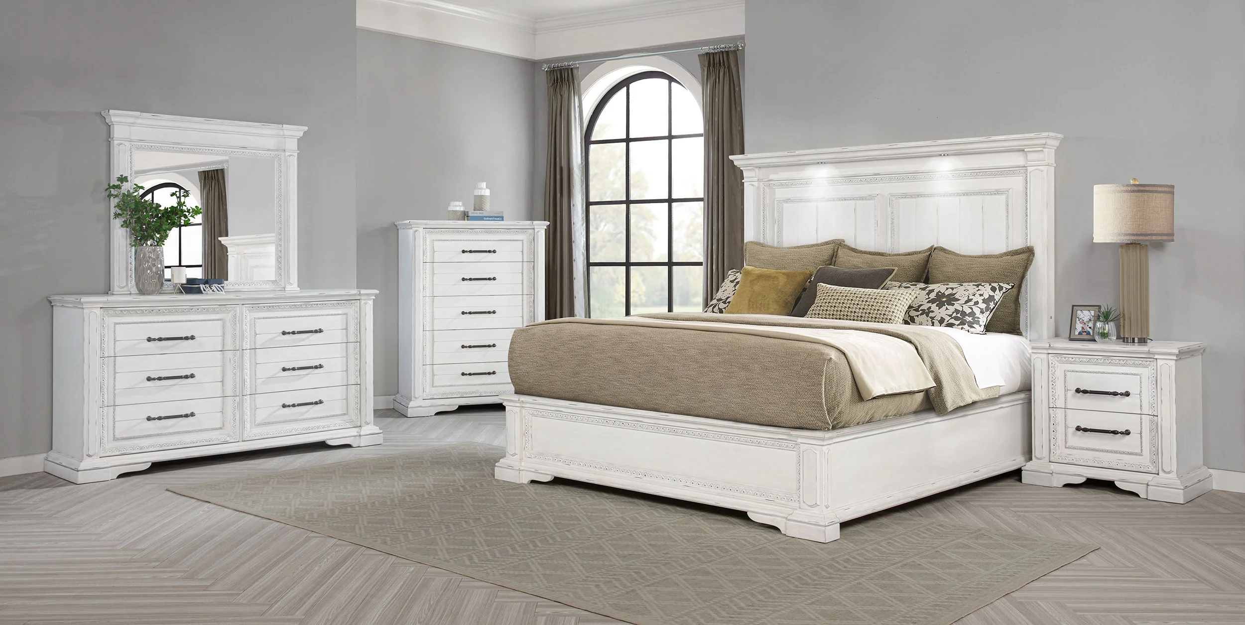 McKinney Dresser with Mirror - Image 15