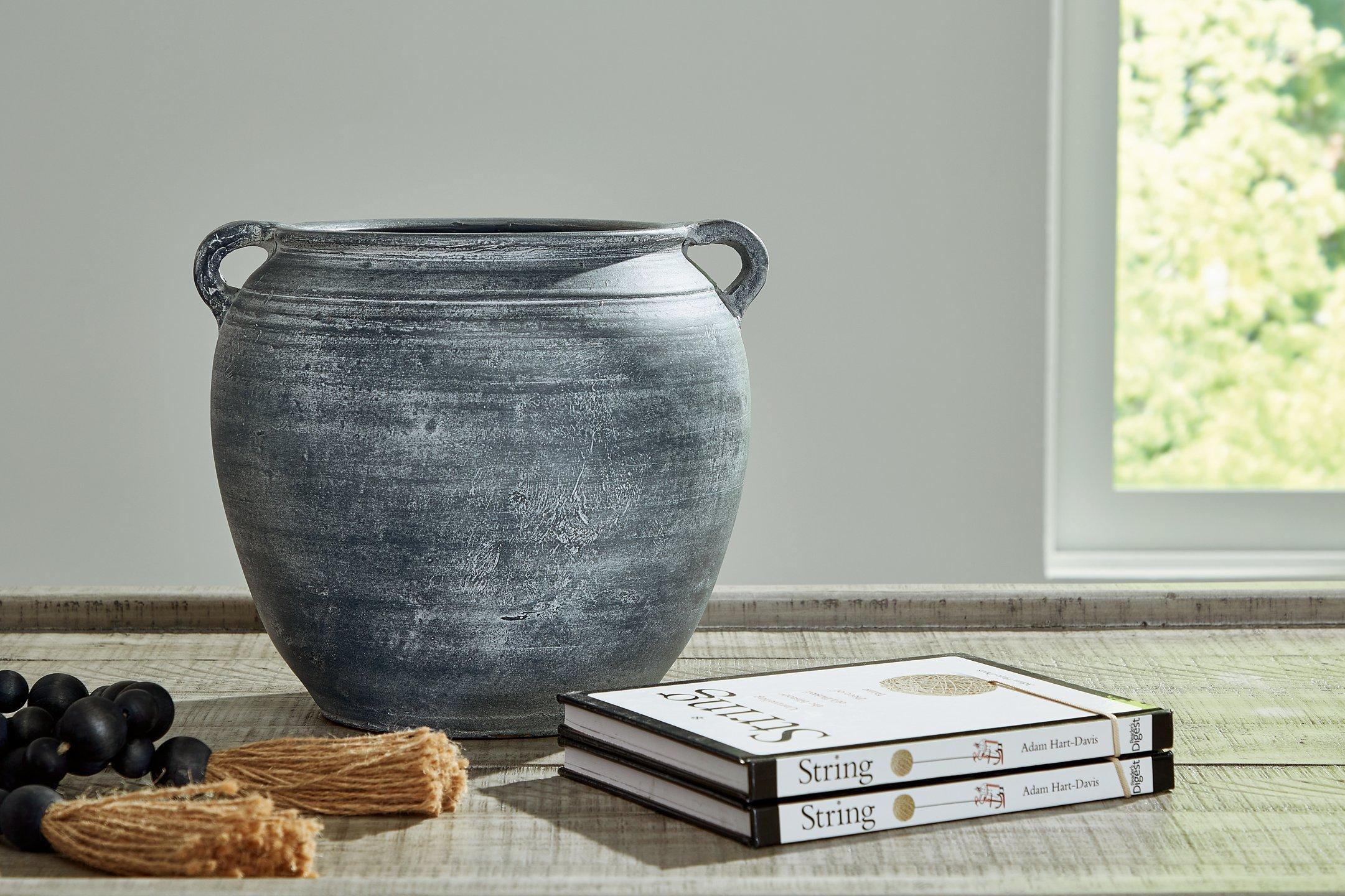 Meadie Vase - Image 6