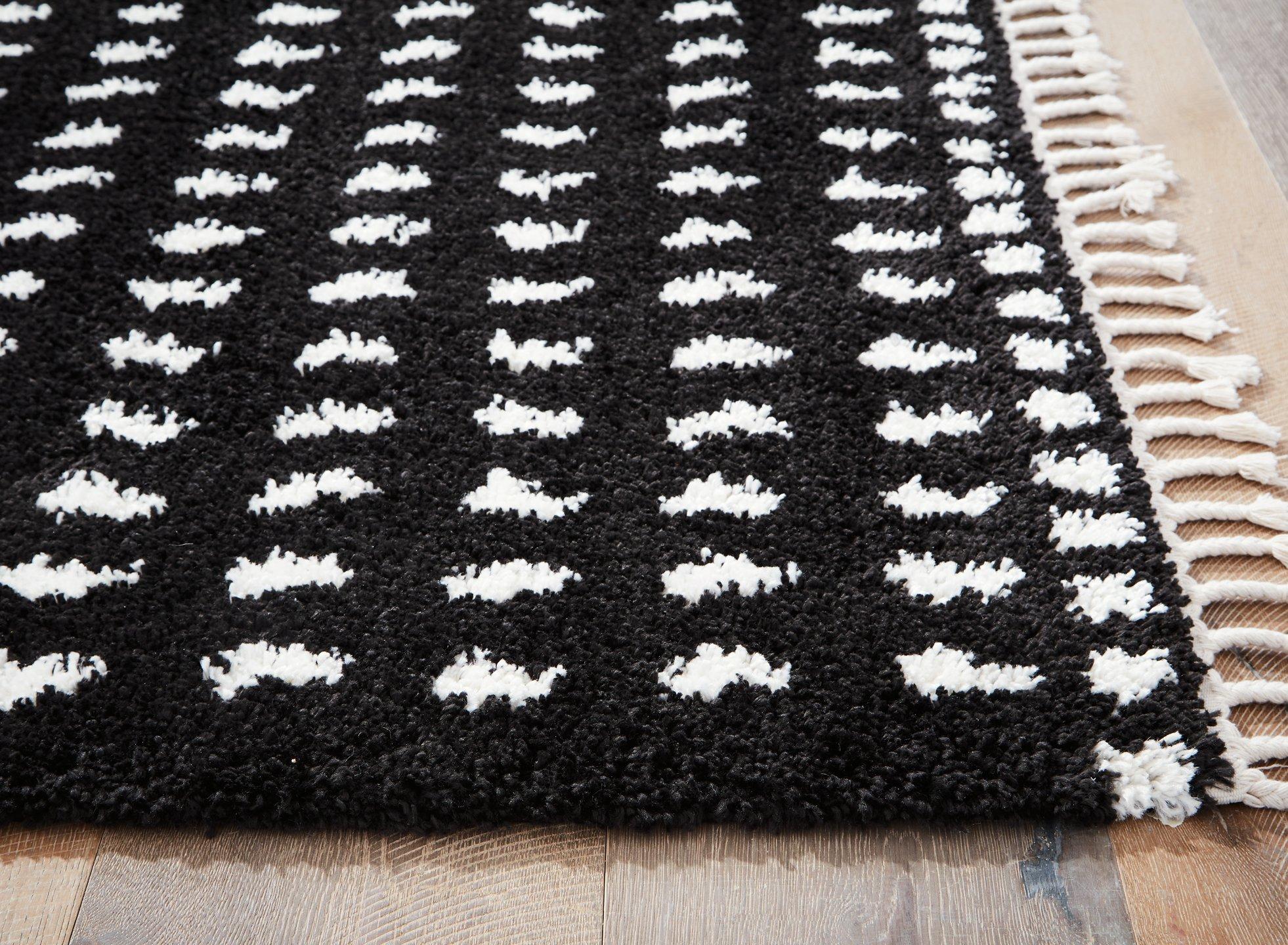 Minston 5' x 7' Rug - Image 5