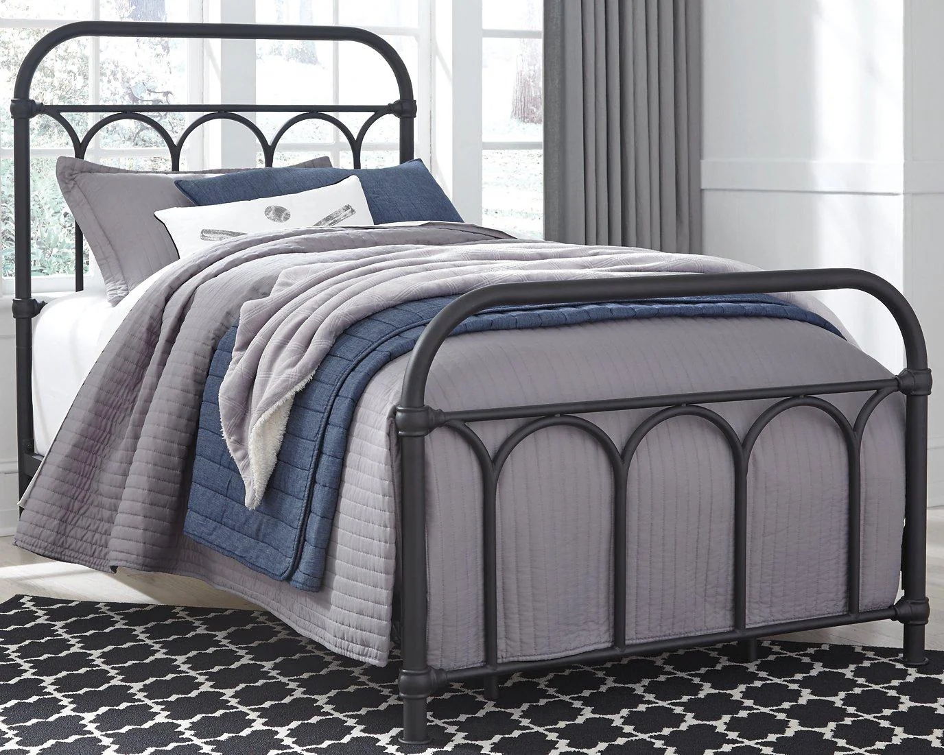 Nashburg Bed - Image 20