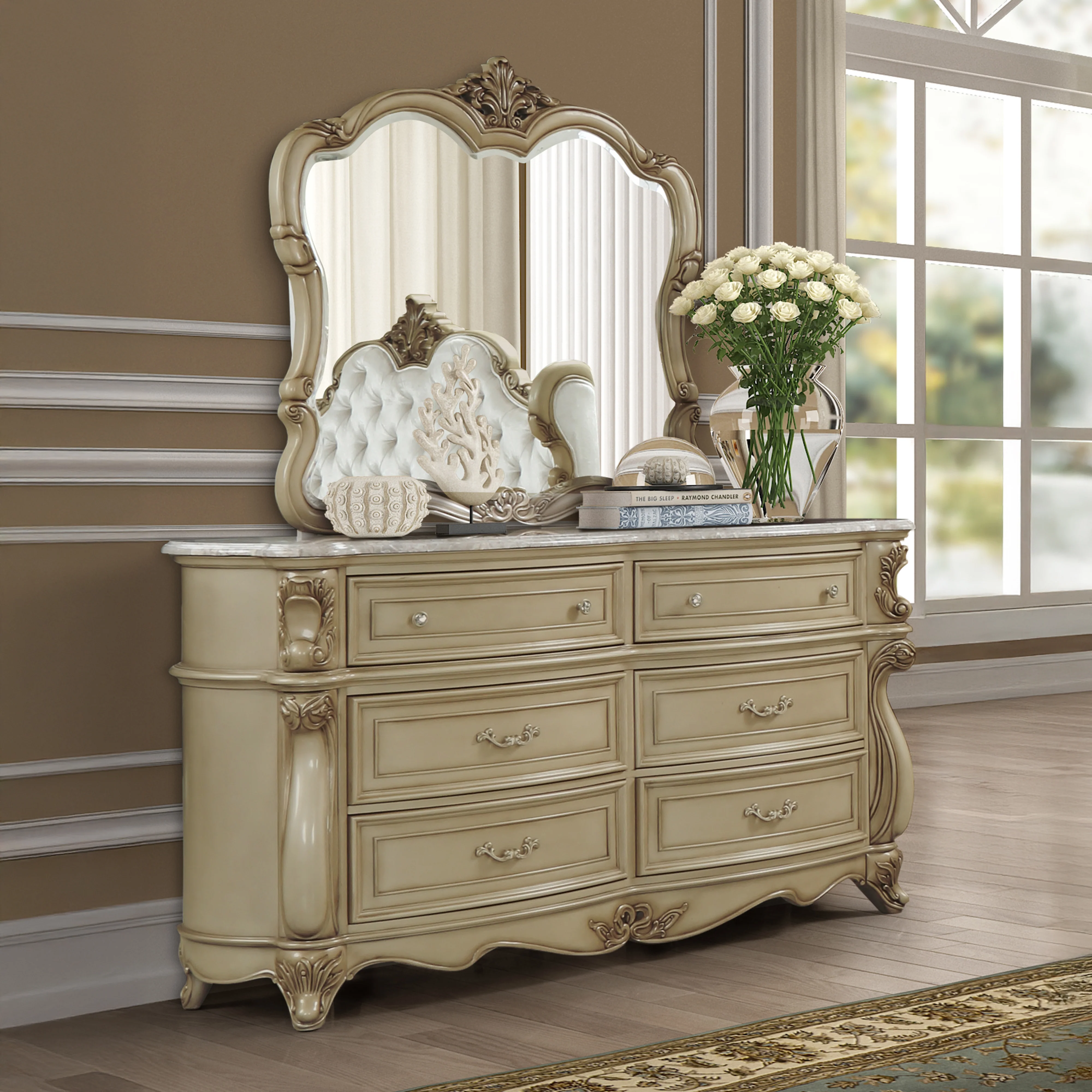 Monique Mirror-Champagne - Image 6