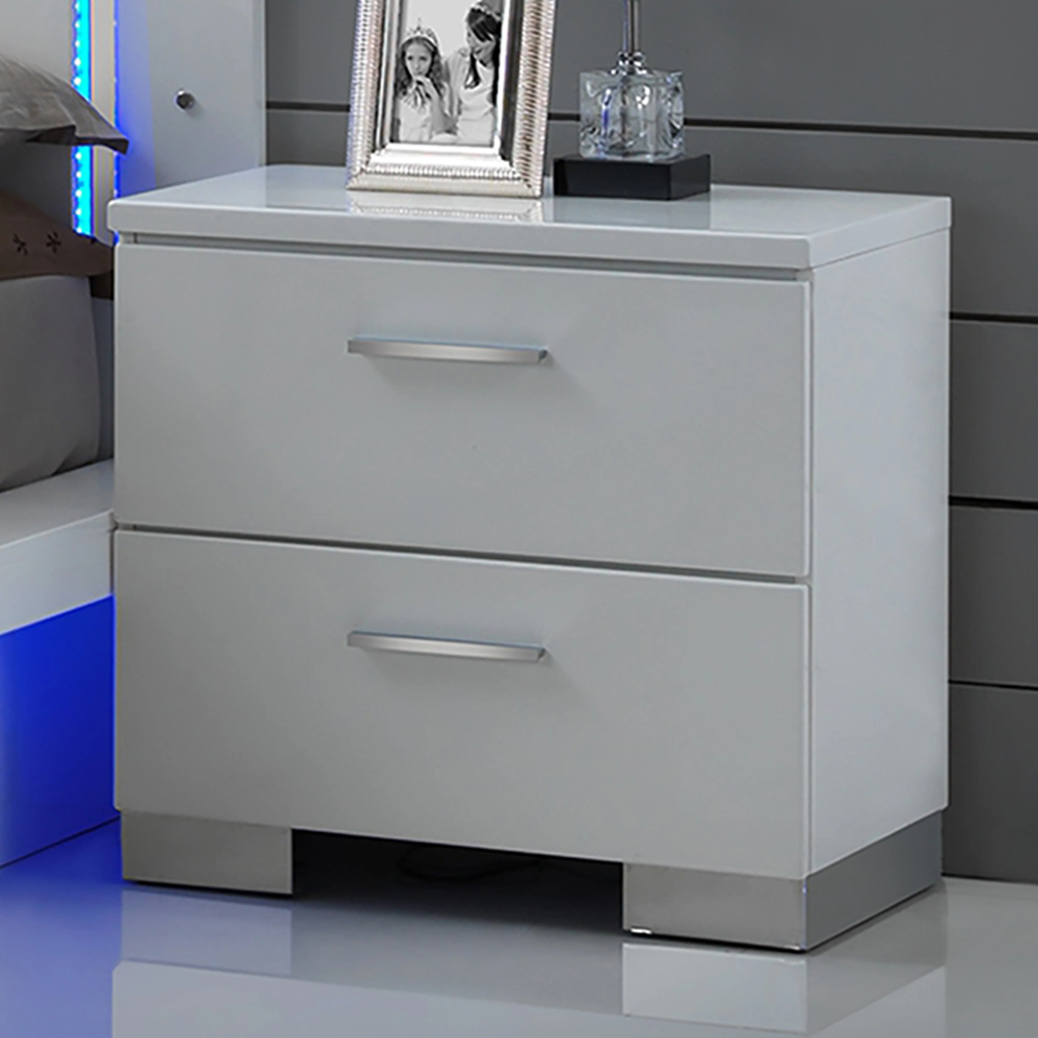 Sapphire Nightstand-White - Image 8