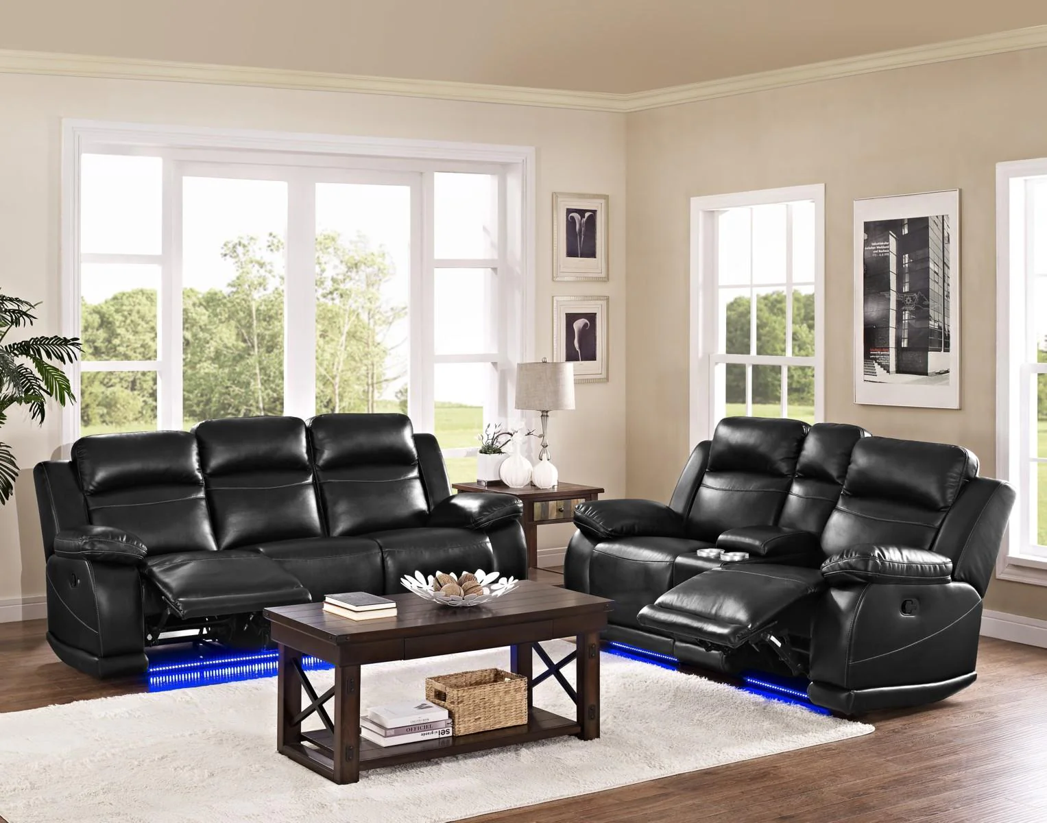 New Classic Vega Power Sofa in Premiere Black - Image 2