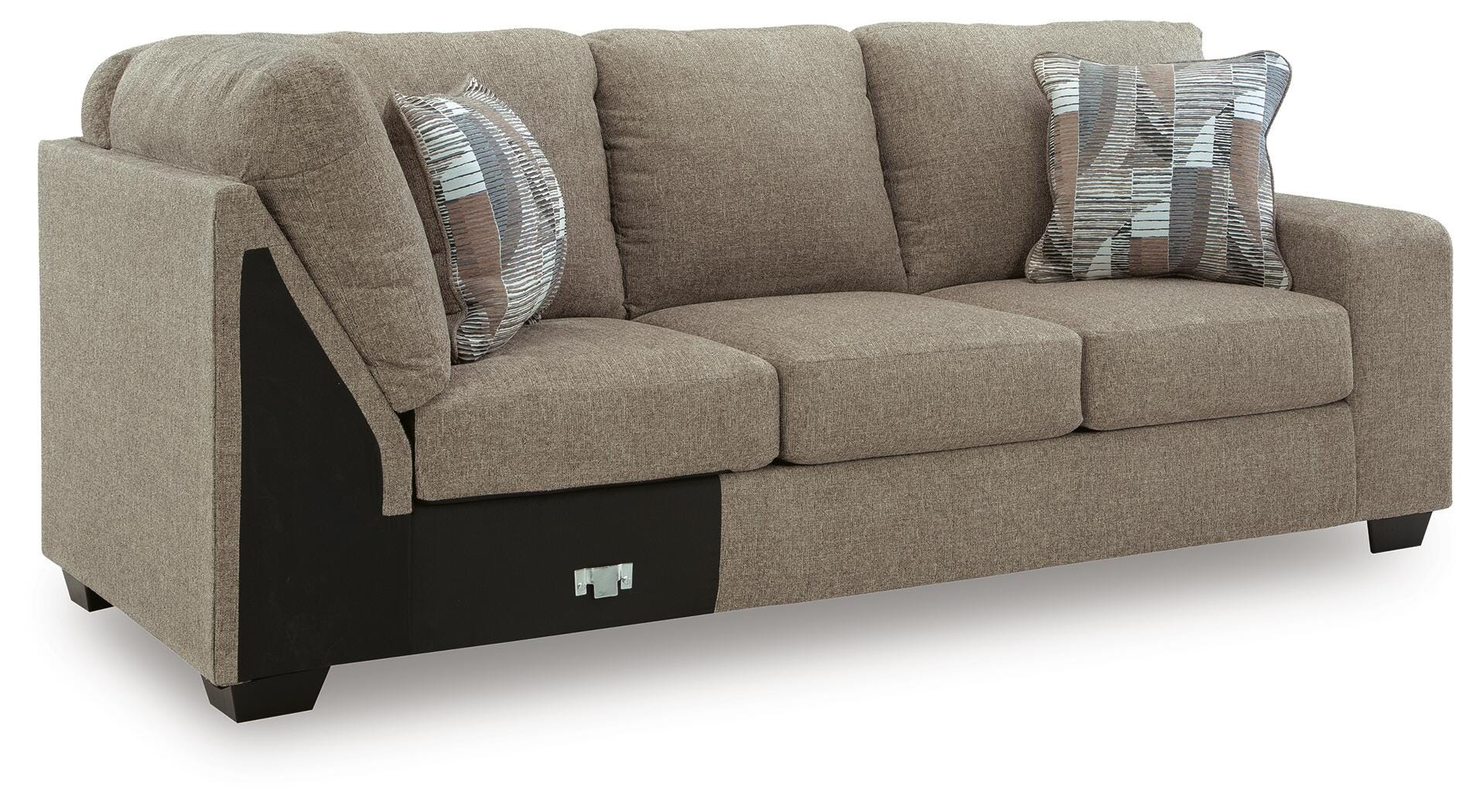 Newellen Sectional with Chaise - Image 9