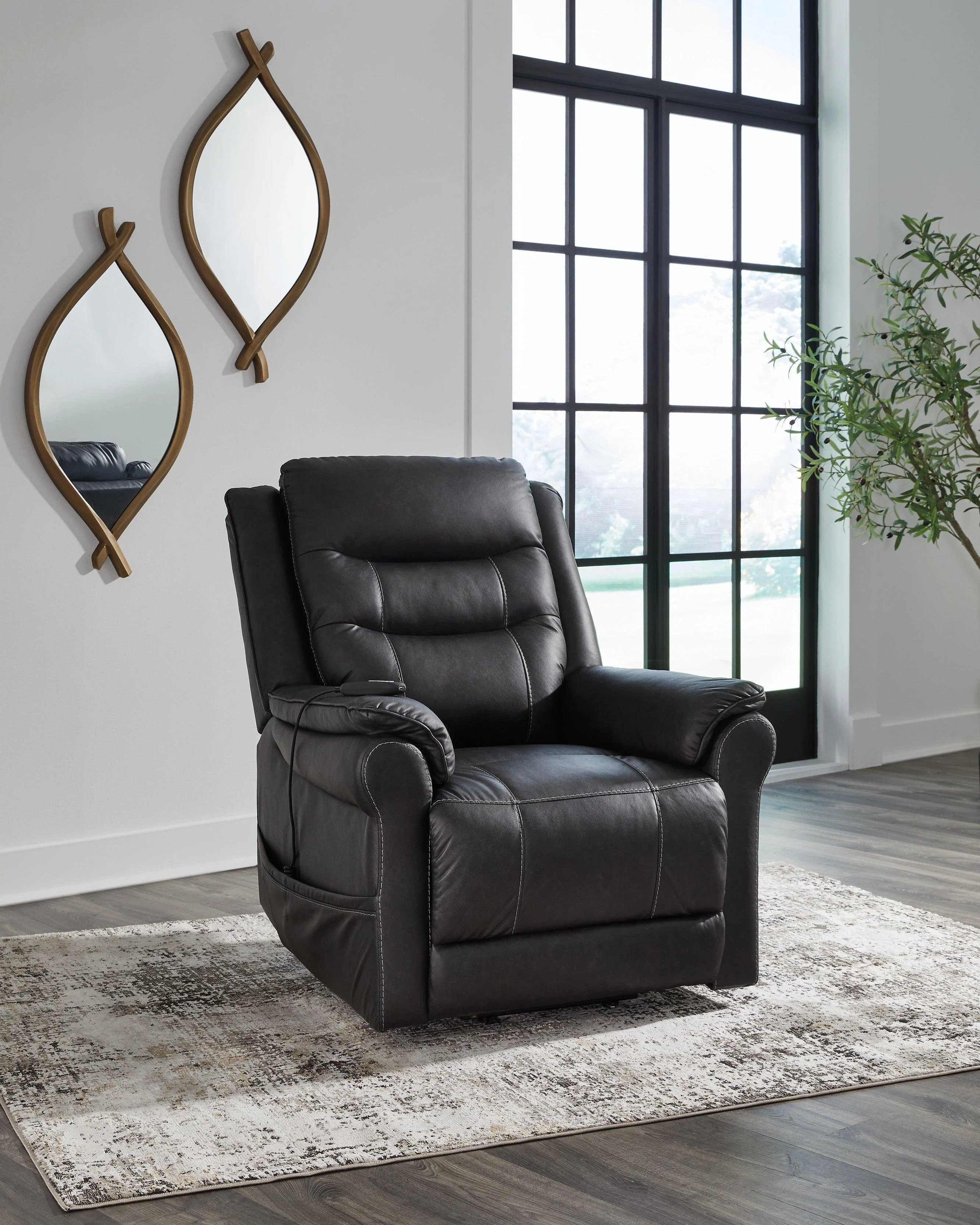 Oatman Power Lift Recliner - Image 15