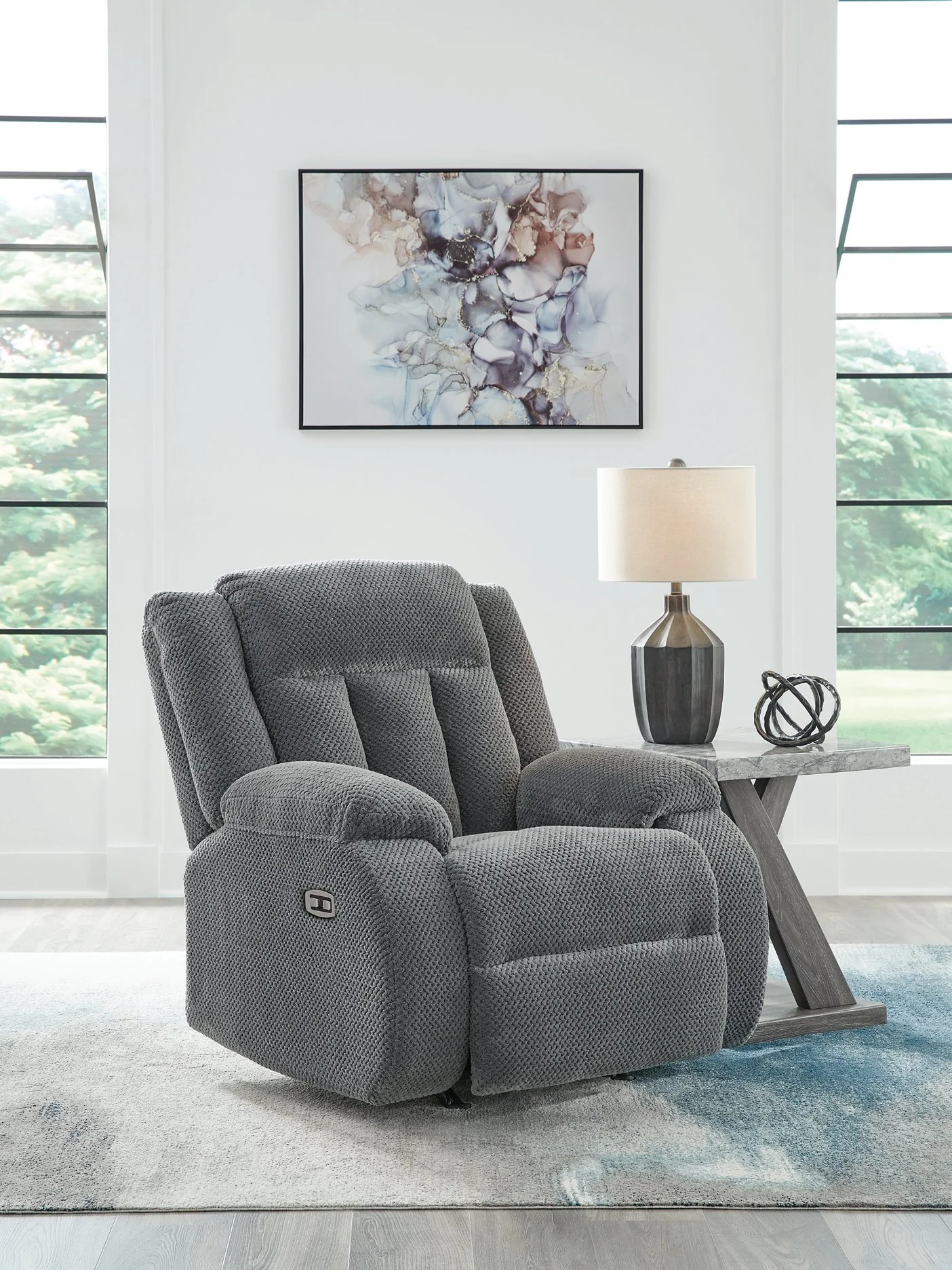Observation Power Recliner - Image 2