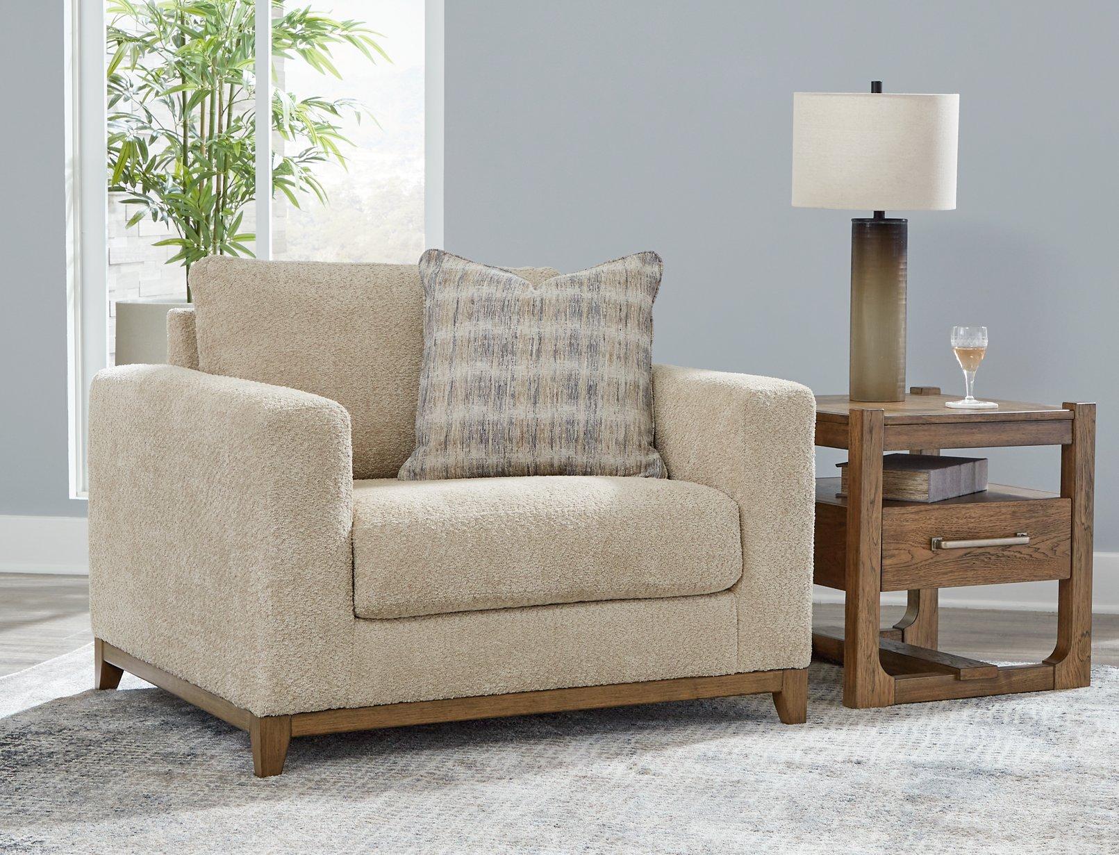 Parklynn Oversized Chair - Image 2