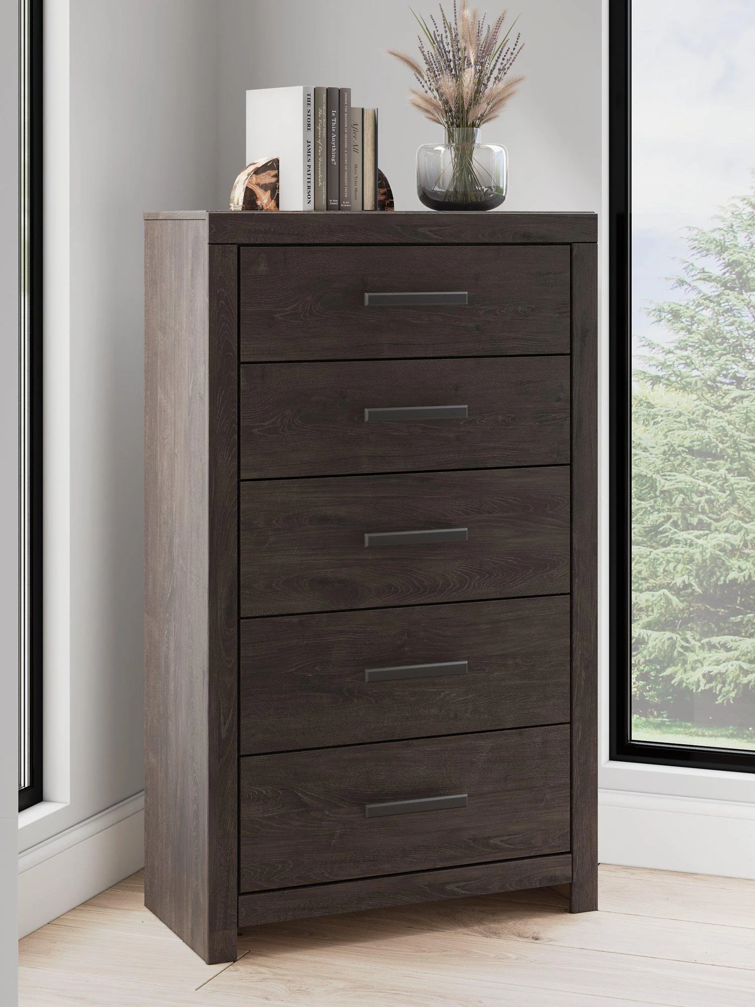 Prendonea Chest of Drawers - Image 2