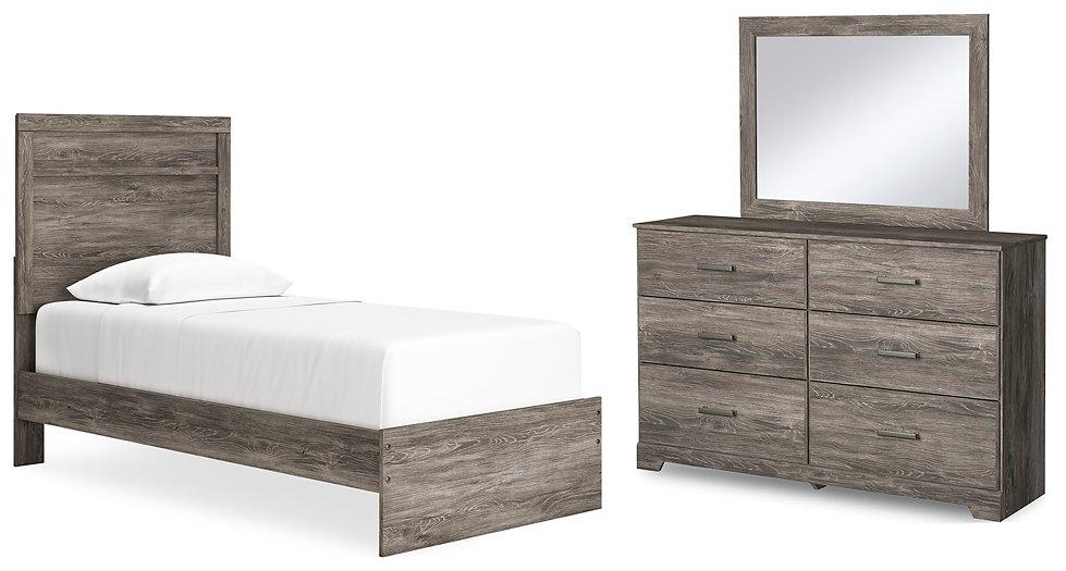 Ralinksi Bedroom Set - Image 12