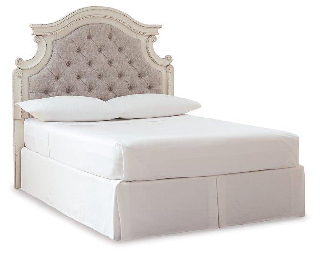 Realyn Bed - Image 24